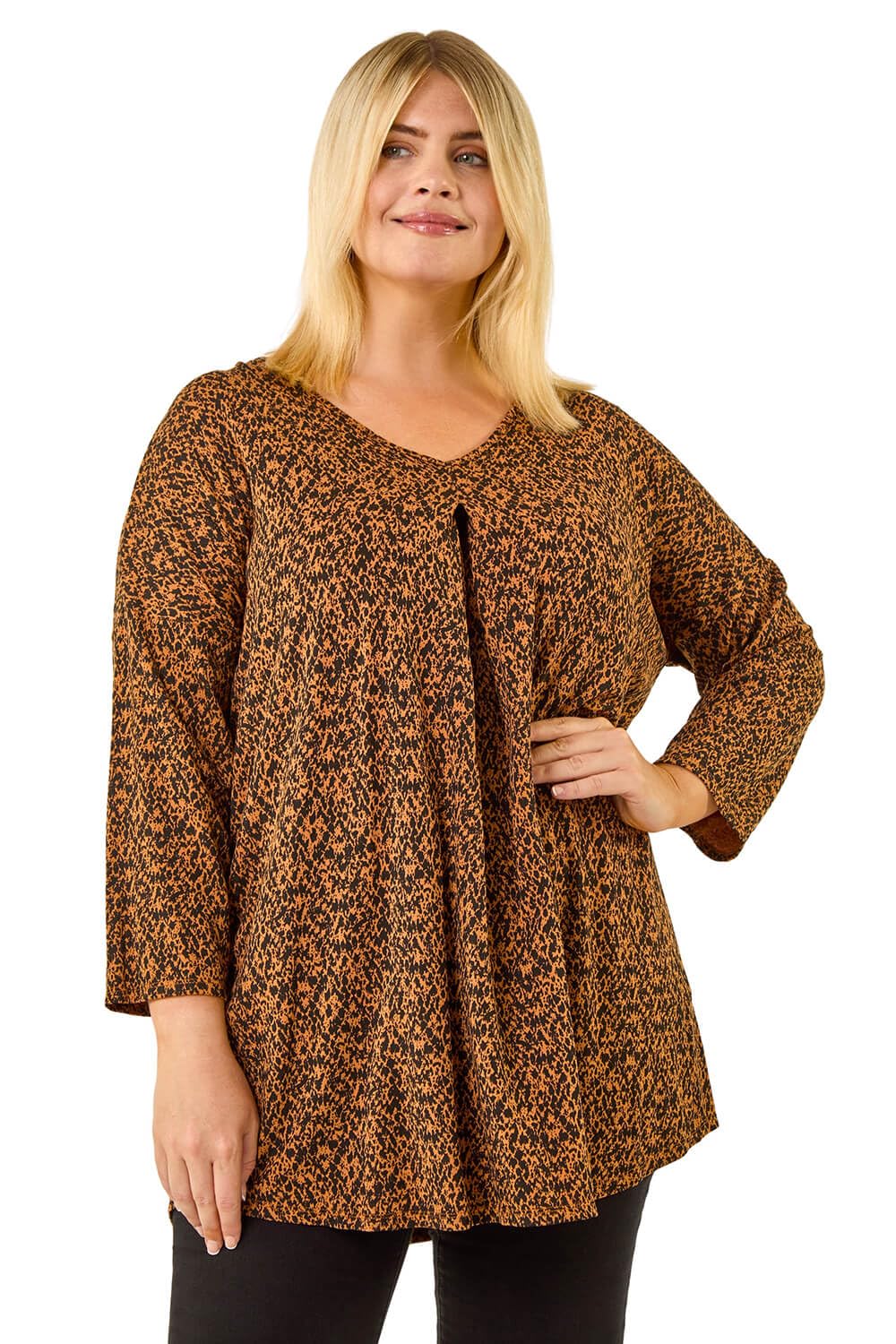 Roman Originals Women's Brown Plus Roman Curve V-Neck Pleat Tunic Top For Uk - Everyday Holiday Spring Summer Notch Neckline Comfy Soft Evening Vacation Work Party - Size 20