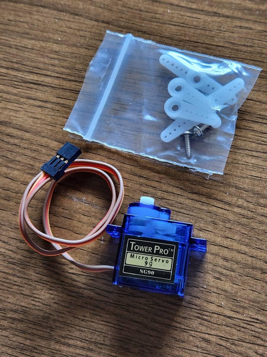 Amazon | Tower Pro デジタル マイクロサーボ SG90 9g サーボホーン付