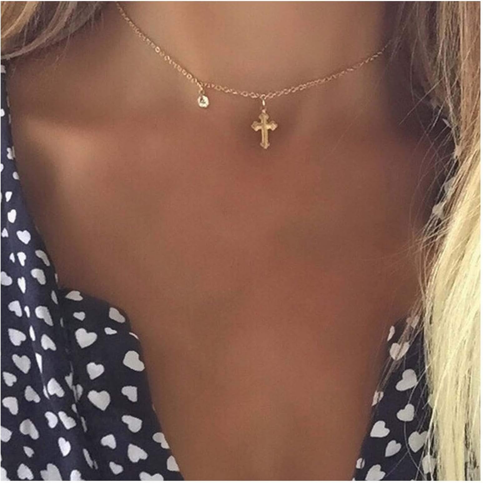 Cross Pendant Necklace Chain Gold Crystal Choker Necklace Thin Short Chain Necklaces Religion Jewelry for Women and Girls