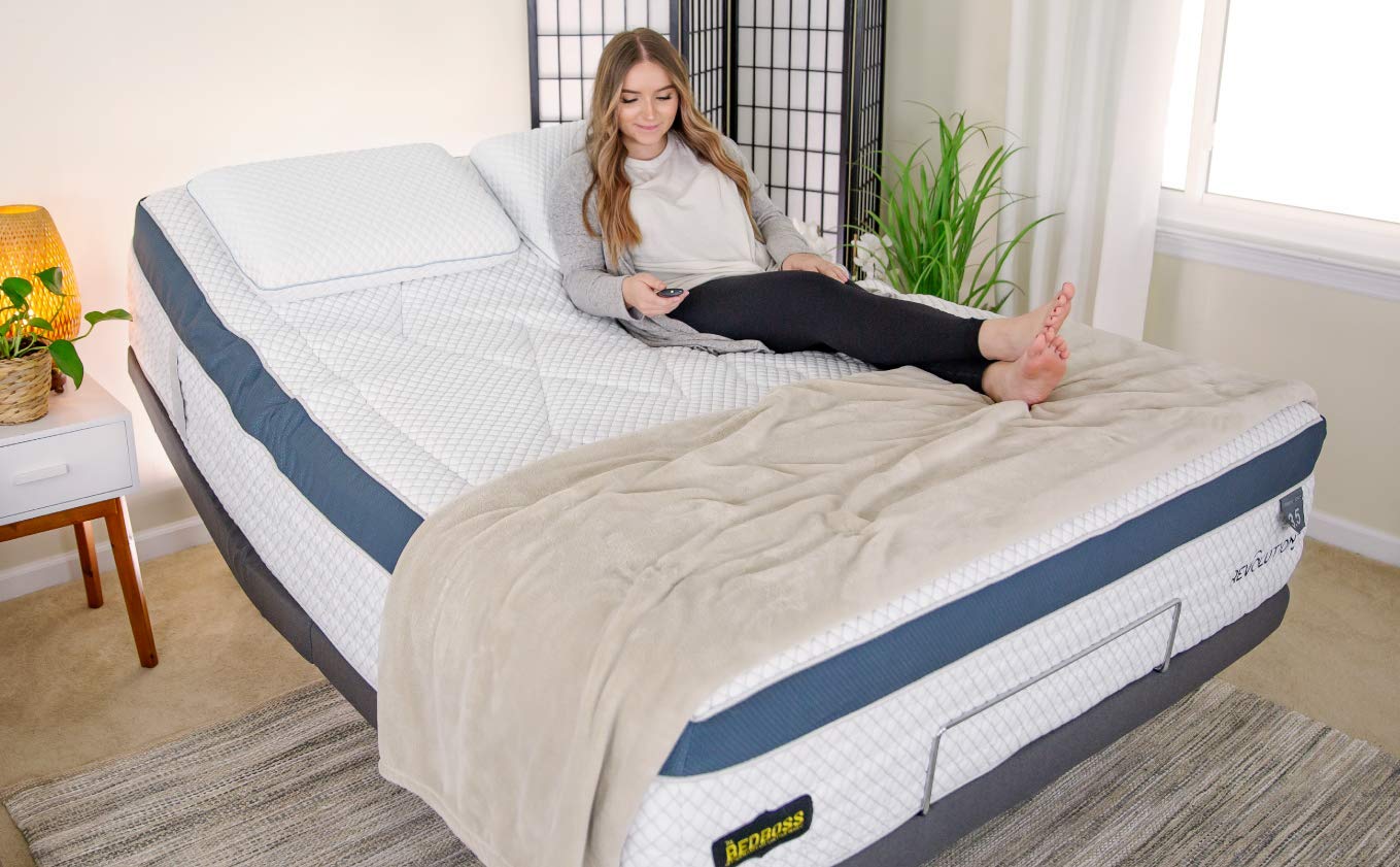 BEDBOSS Adjustable Bed Frame with Massage. King. Electric Reclining Bed