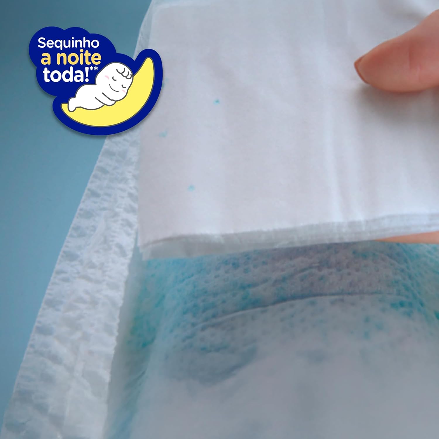 Close-up do produto com fundo azul suave. Close-up do produto com fundo azul suave.