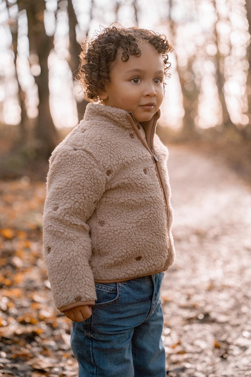 Little Dutch Teddyjacke Winterjacke Teddy Jacke mit gestickten Tannenzapfen - für Baby Jungen - mit Reißverschluss - Forest Friends - taupe (Gr. 74)