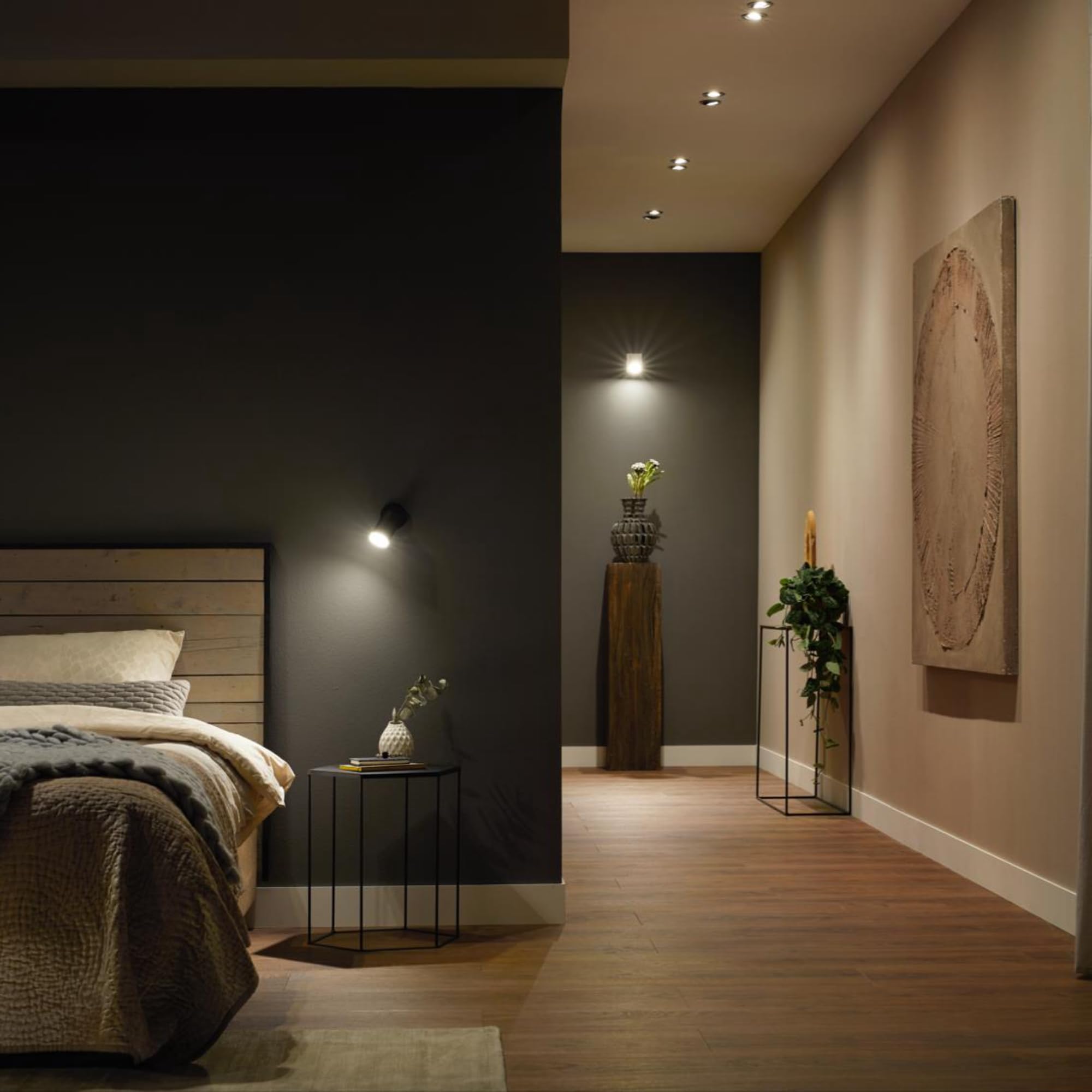 Philips Hue Vorteilspaket - GU10 - mit 4 Spots - Warmweißes Licht - Hue White