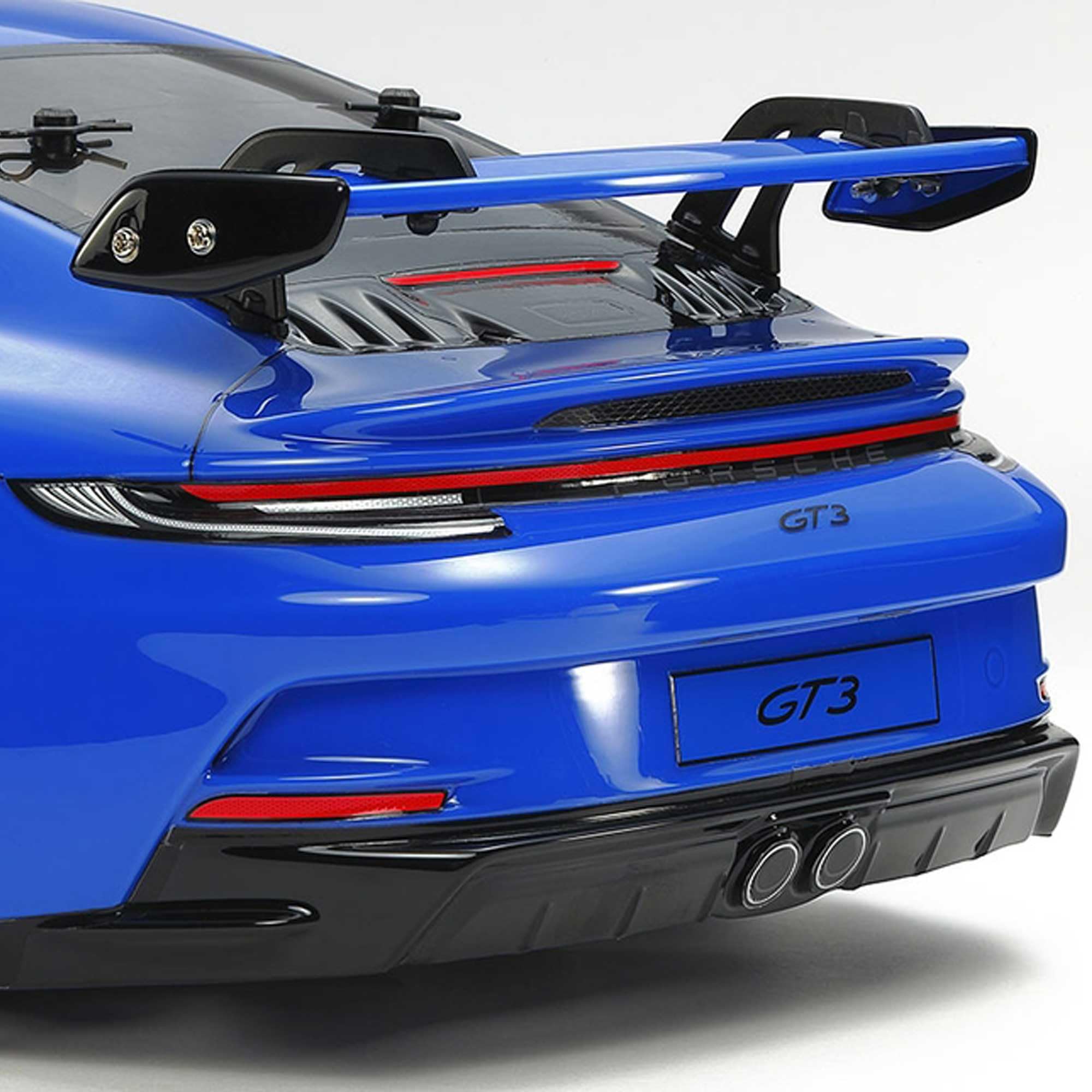 タミヤ　TT02 ポルシェ　911 GT3 992 新品 Amazon.com: Tamiya 1/10 Porsche 911 GT3 992 TT-02 4x4 On-Road