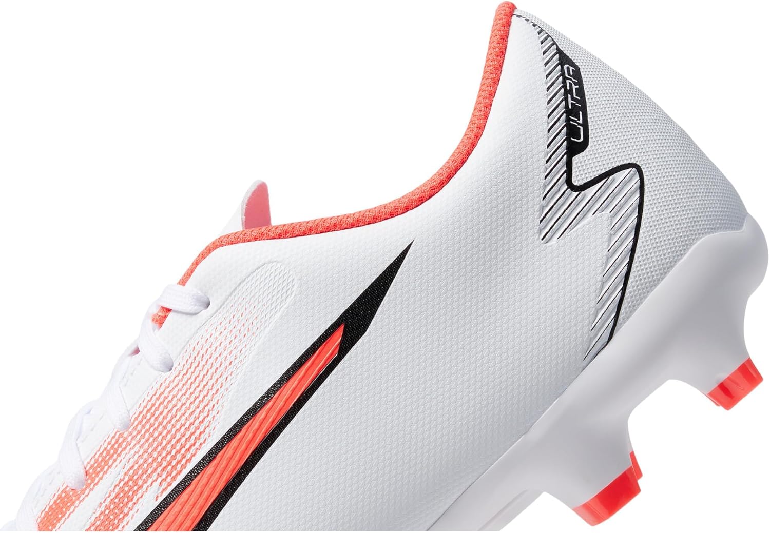 Puma Mens Ultra Play Firm, Artificial Ground Soccer Cleats