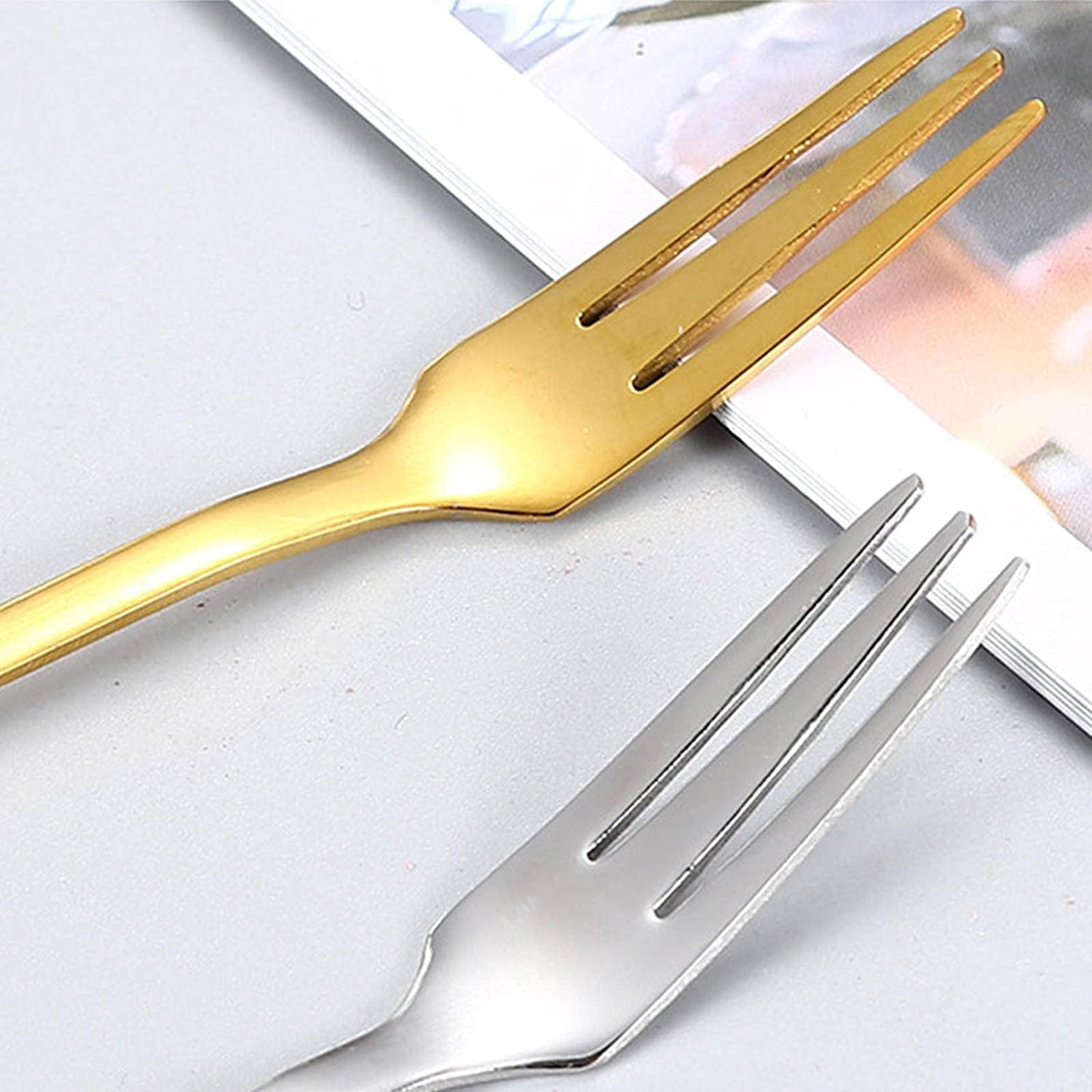 Cucharas De Mesa Manija mariposa cucharadita de acero inoxidable cuchara café dulce postre fruta horquilla espejo pulido Pulido vajilla Sopa Antigoteo Servir(Gold Fork)