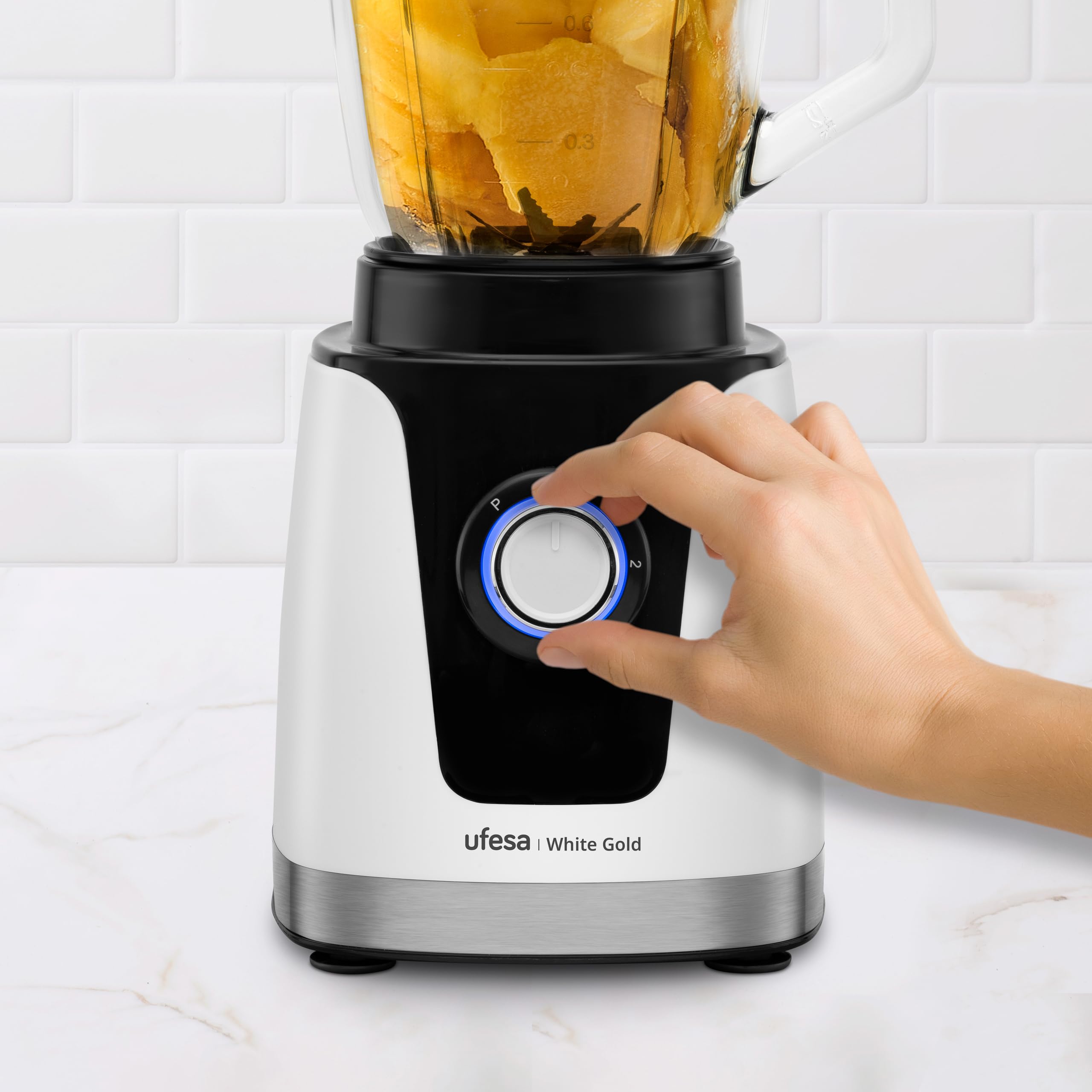 Ufesa White Gold Blender do kubków, 1500 W, szklany dzbanek 1,5 l, regulator prędkości z oświetleniem LED, kostka do lodu, 6 wyjmowanych ostrzy ze stali nierdzewnej, 2 prędkości + turbo