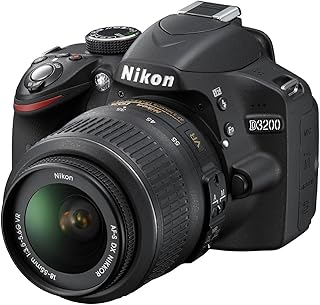 Nikon D3200 - Cámara réflex digital de 24 Mp (pantalla 2.9", estabilizador, vídeo Full HD), color negro - kit con objetivo AF-S DX 18-55mm f/5.6 VR II [importado]