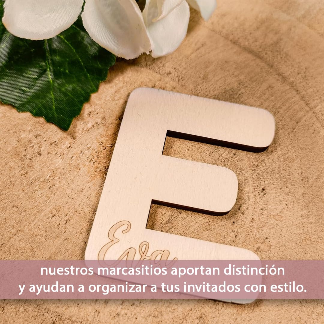 EVYRE | Marcasitios De Madera Personalizados - Pack 20 Unidades - Nombre Madera Personalizado | Detalles Boda Para Invitados - Recuerdos Bautizo - Regalos Comunión Para Invitados| Marcasitios De LETRA
