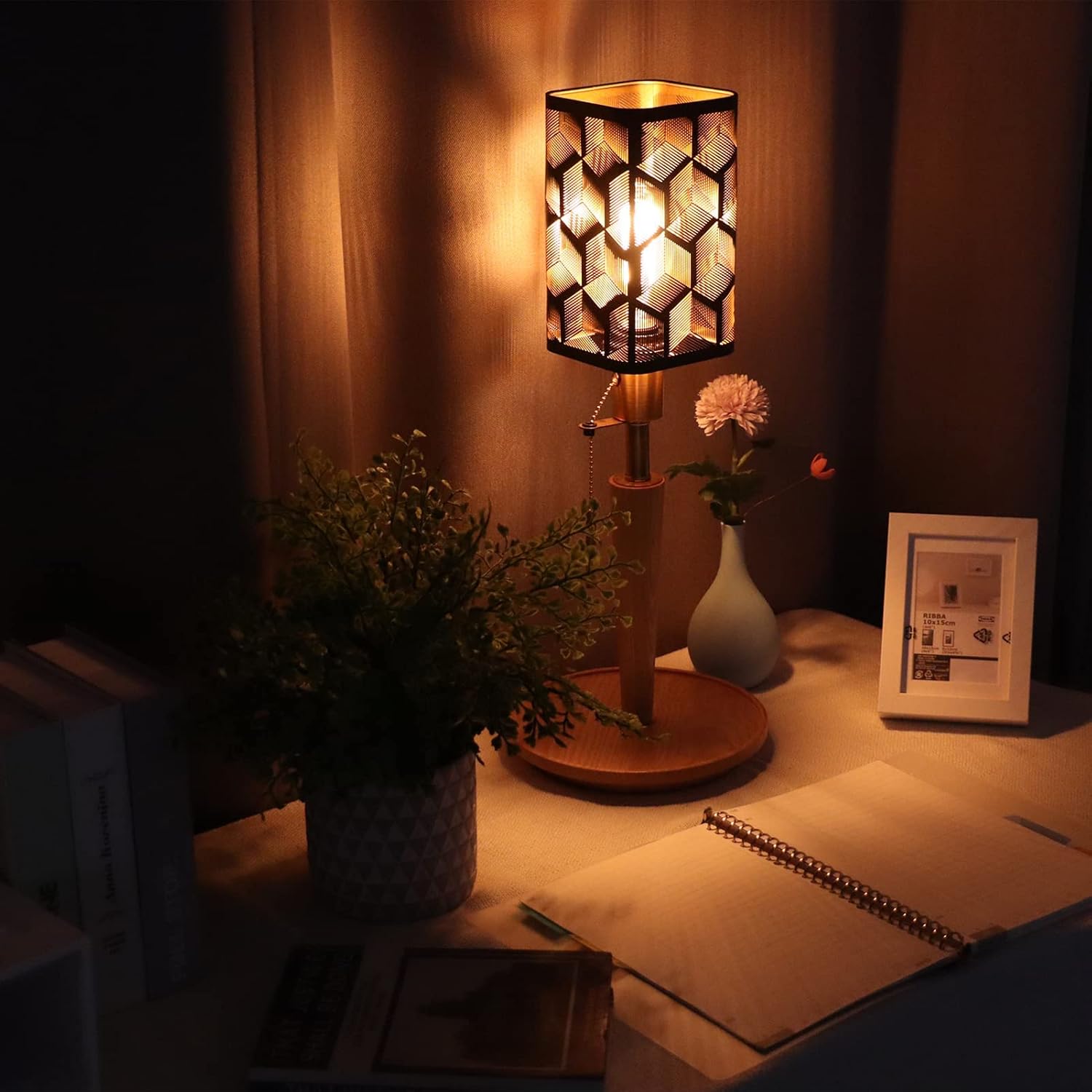 2Pcs Square Metal Lamp Shade, E27 E26 Flower Carved Pattern Lampshade Modern Hollow Decorative Lamp Shade for Table Lamp Floor Light Home Decor