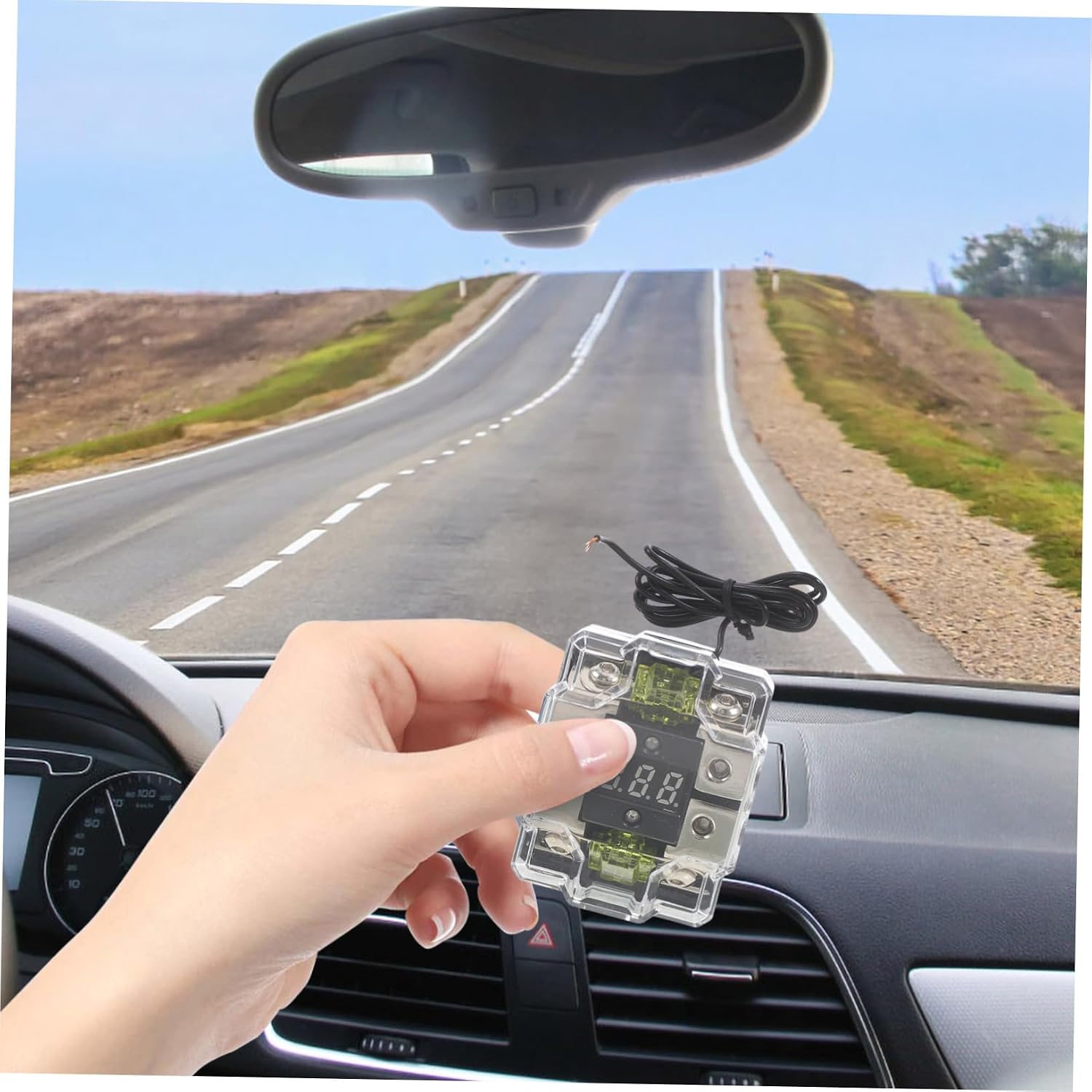 Car Audio Fuse Block Holder Multifunctional Fuse Holder with Digital Display for Easy Installation and Durable Performance Automotive Amplifiers