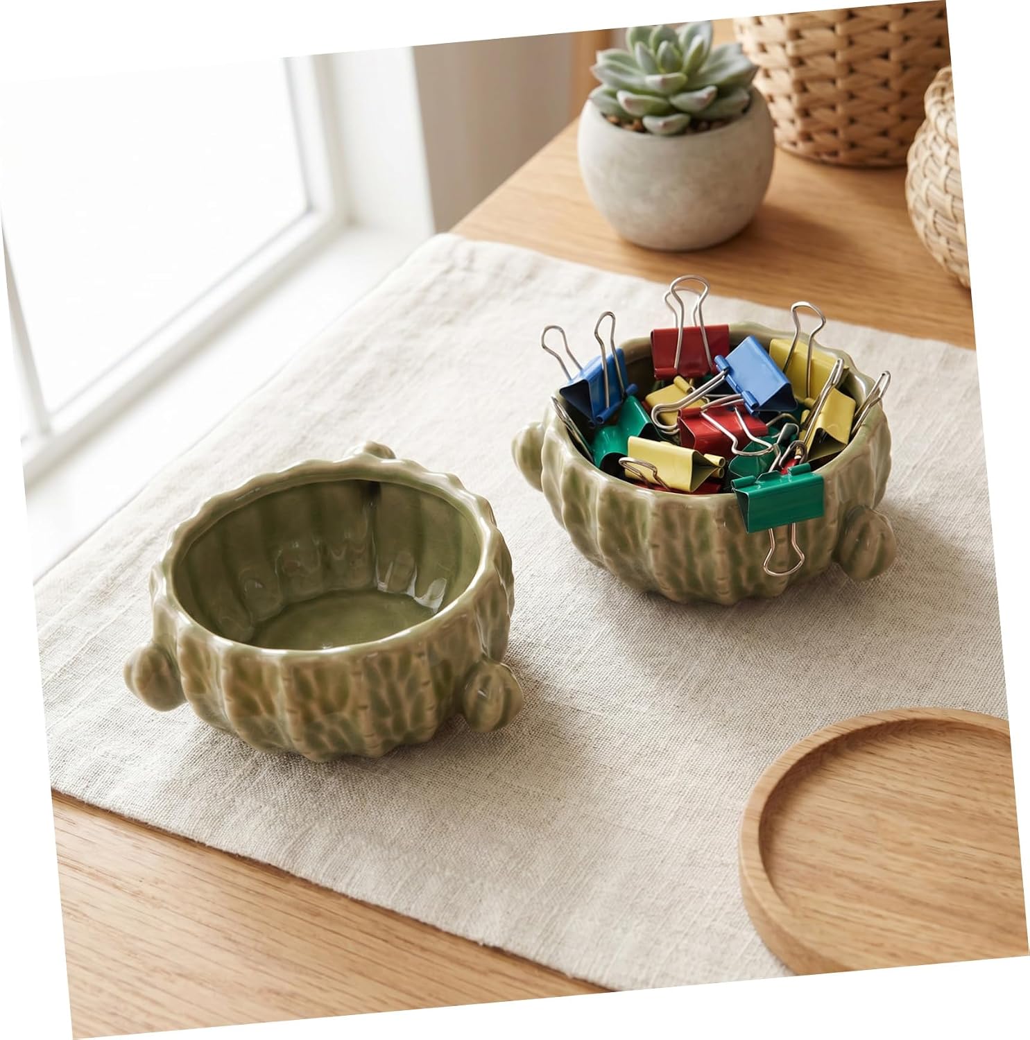 2pcs Ceramic Paper Clip Holder with Cute Cactus Design, Green Cactus-shaped Desk Organizer for Paperclips and Push Pins, Fun and Decorative Storage Plate for Home and Desktop Use