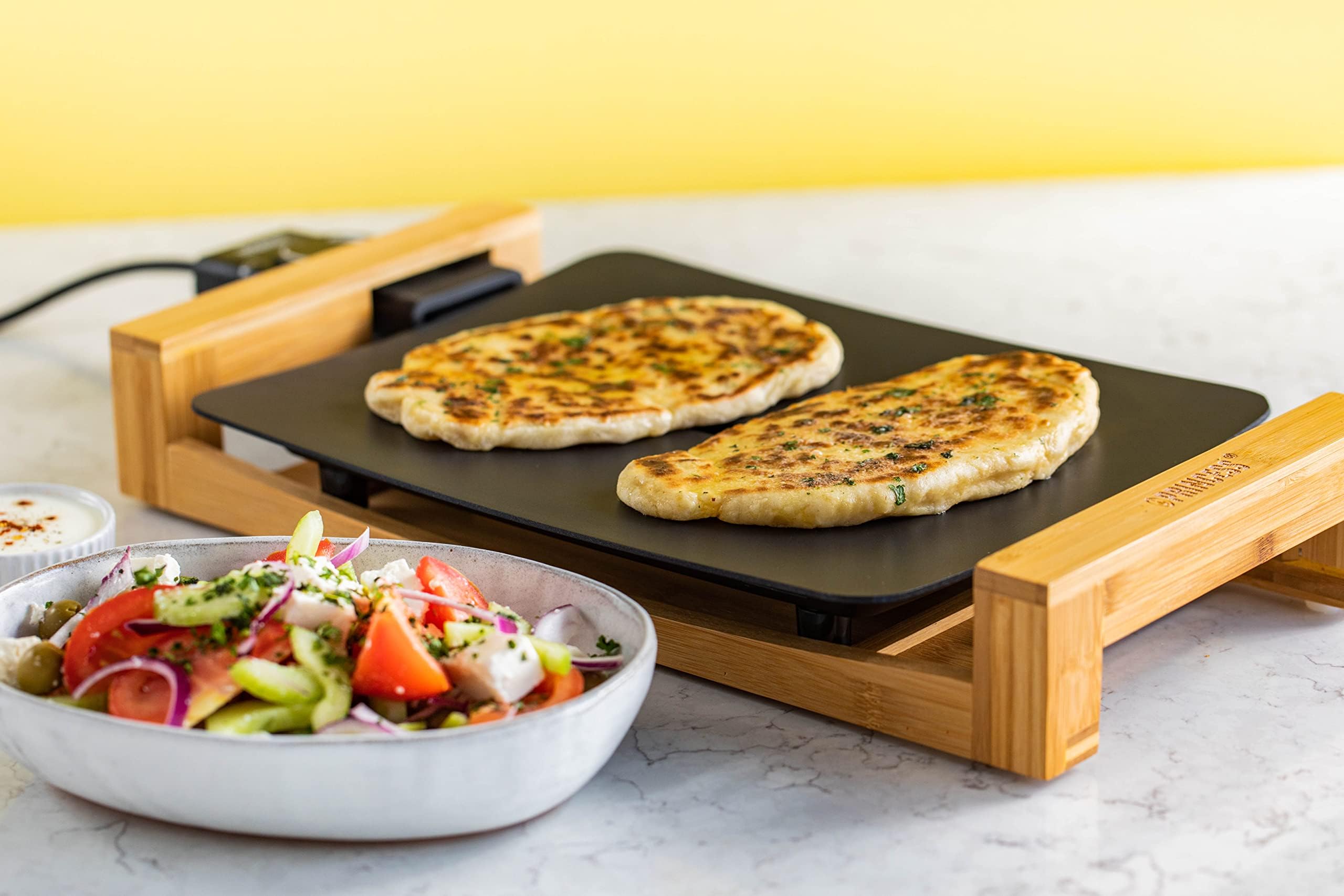 Princess 01.103010.02.001 Table Chef Pure Compact, Bamboo, 1600 W