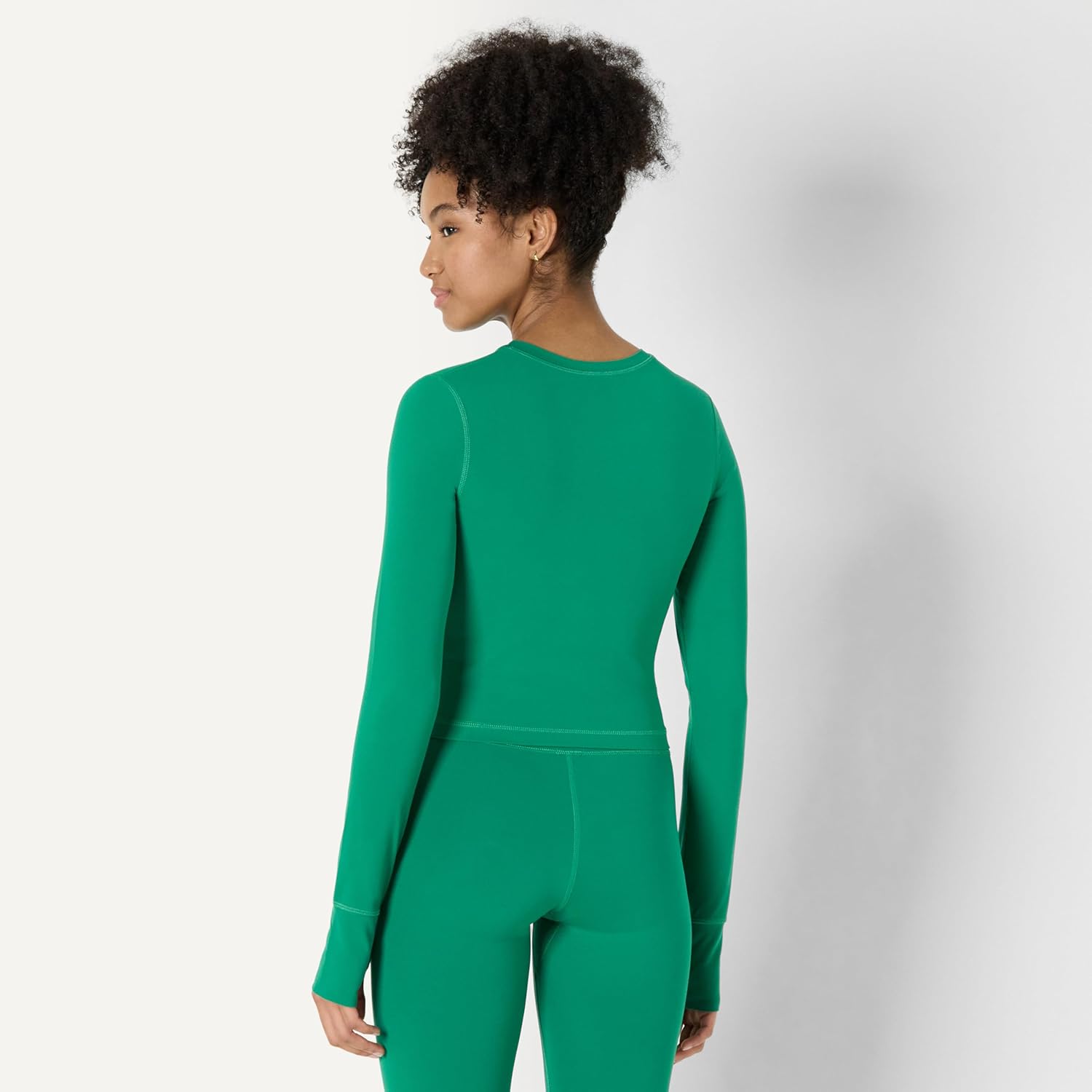 Amazon Essentials Womens Active FormFlex Buttery Soft Long Sleeve Slim Fit Crop Layering Workout Top - Image 2