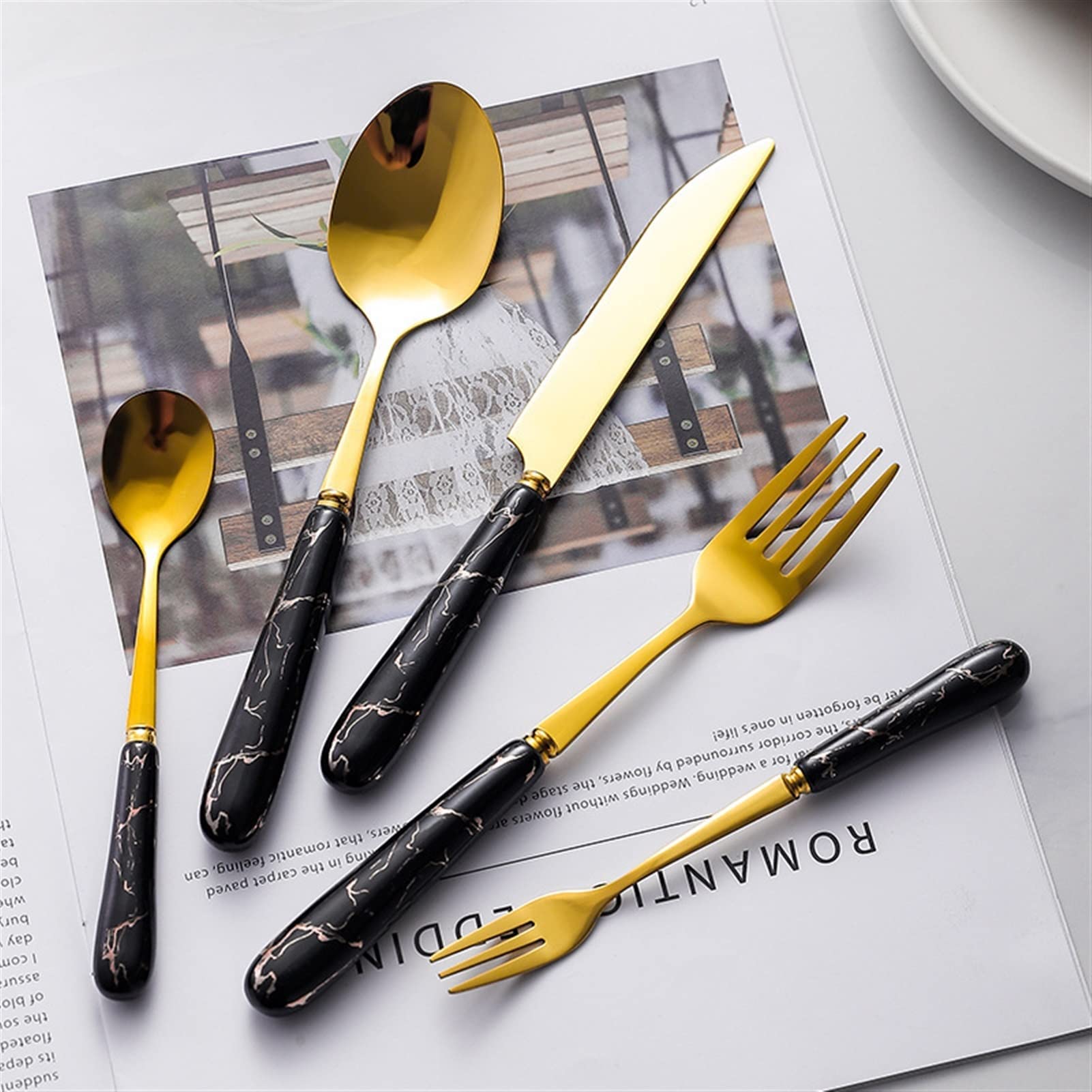 Amazon｜食器セット金食器セットセラミックハンドルフォークスプーン 