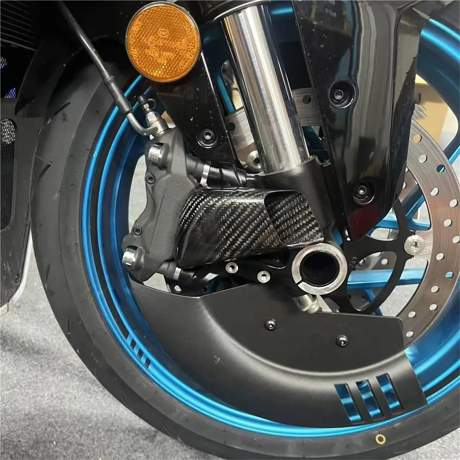 Ajuste para CF MOTO 675SR/675NK, accesorios para motocicleta, pinza delantera, cubierta de radiador, conducto de aire, instalación de refrigeración de frenos Enfriador de pinza de freno(FOR 675NK A)