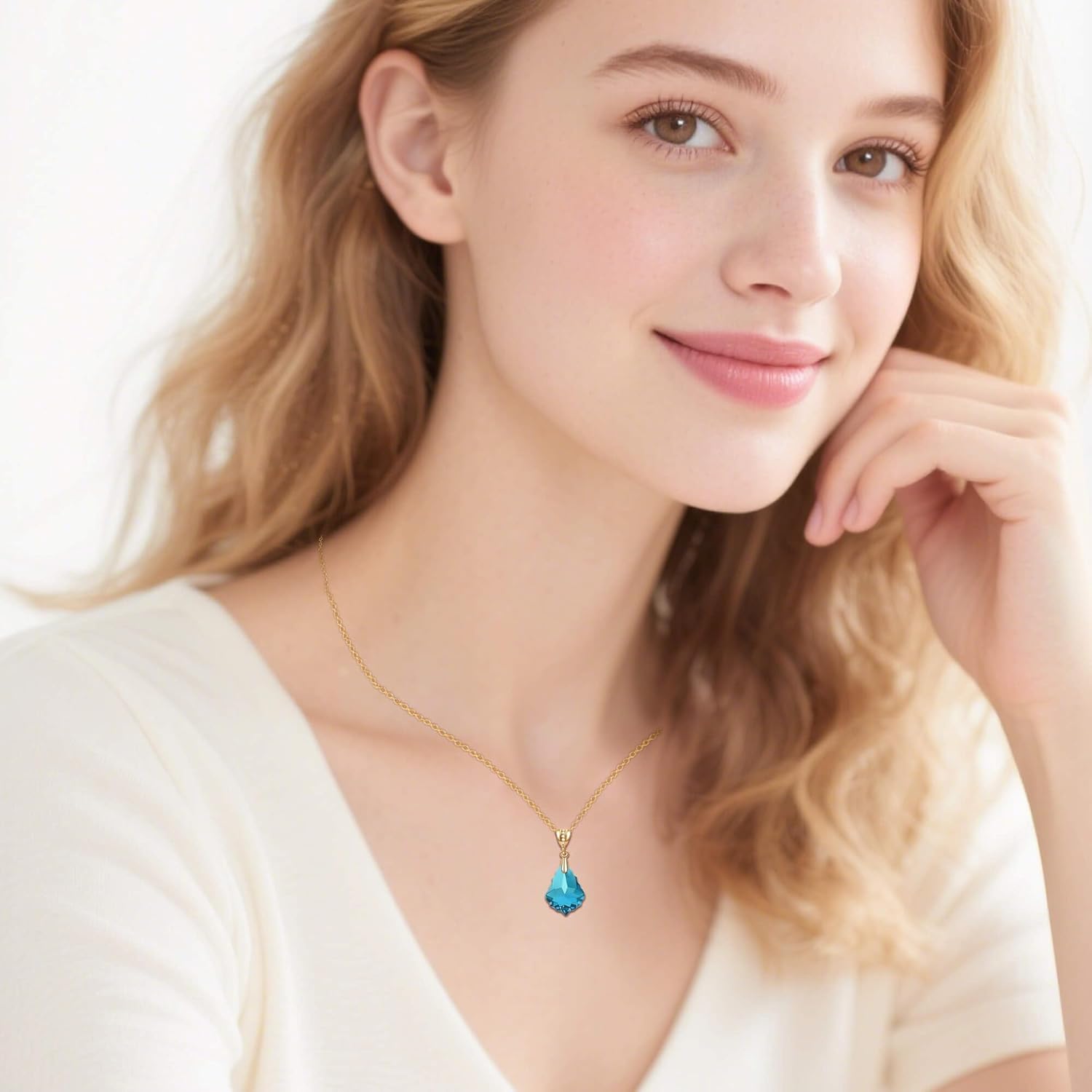 EVEVIC Austrian Crystals Baroque Pendant Necklace for Women 14K Gold Plated Hypoallergenic Jewelry Gift