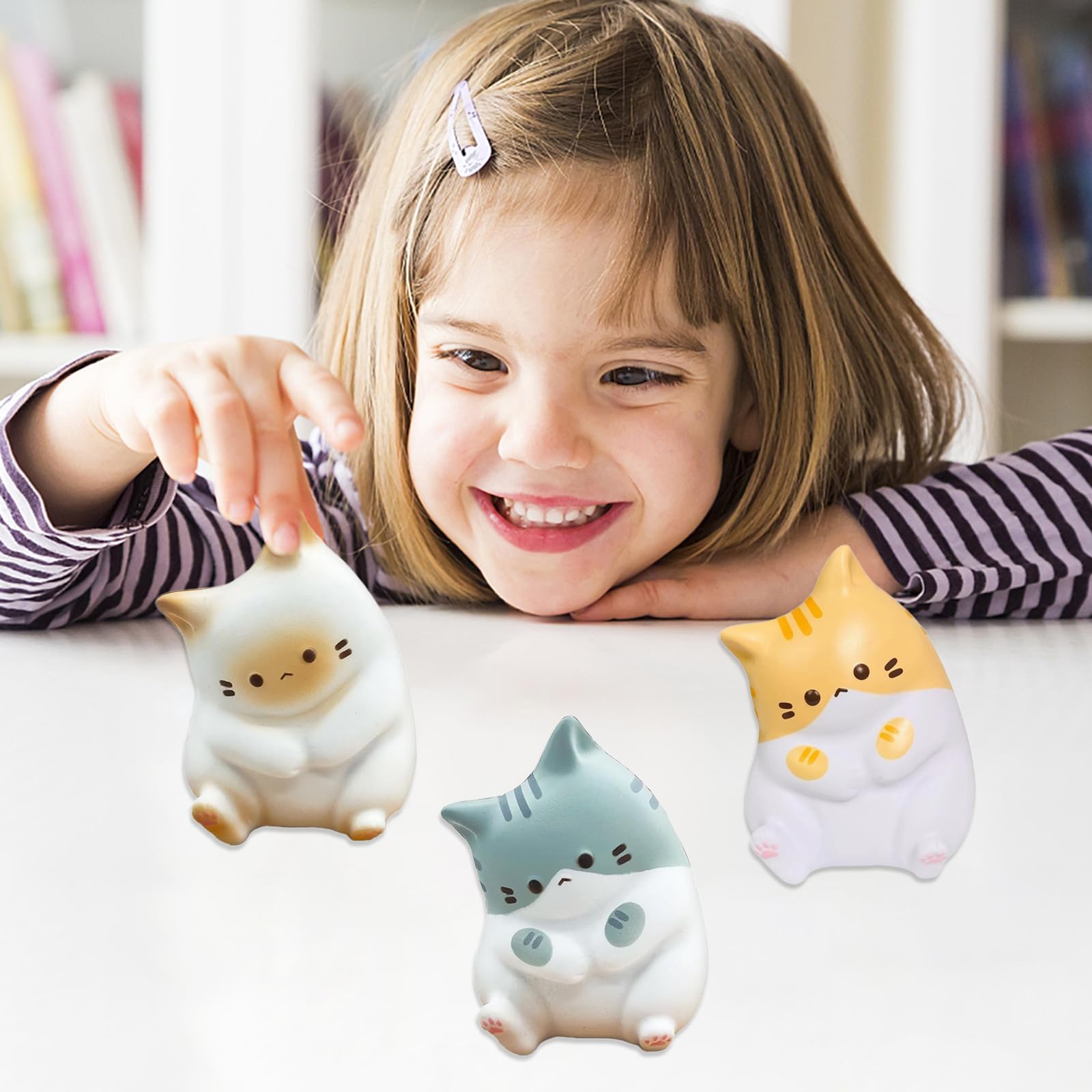 3 Pezzi Mochi Squishy Giocattoli da Schiacciare, Kawaii Squeeze Toys Squishy Giocattoli, Stress Relief Squeeze, Antistress Giocattolo per Bambini e Adulti, Regalo di Natale, Festa Compleanno