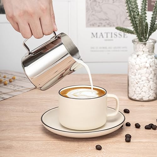 Miniatura 7 de Jarra espumadora de leche, taza espumadora de leche de 12 onzas con escala transparente, accesorios de máquina de café capuchino de acero inoxidable