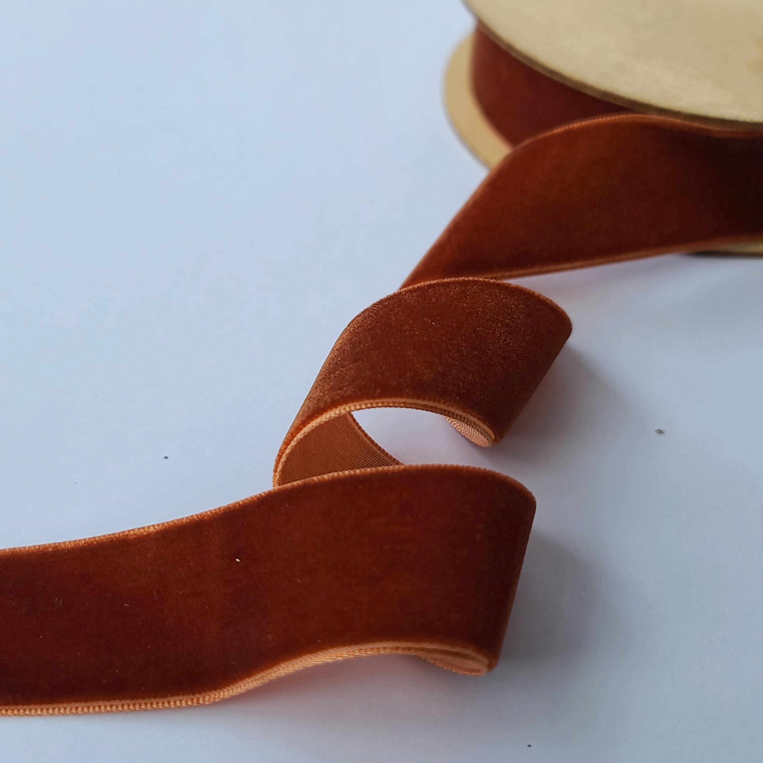 25mm Wide Burnt Orange Velvet Ribbon 10 Metre Length – Soft Plush Craft Trim for Gift Wrapping, Sewing & DIY Decorations – 14 Colours — image 1