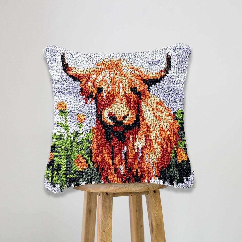 JILIP Latch Hook Kits for Adults, Highland Cow Embroidery Art Kits, Animal Embroidery Kits, 17 * 17" DIY Pillowcase Hook and Latch Kit(Color:Closed Eyes Style)