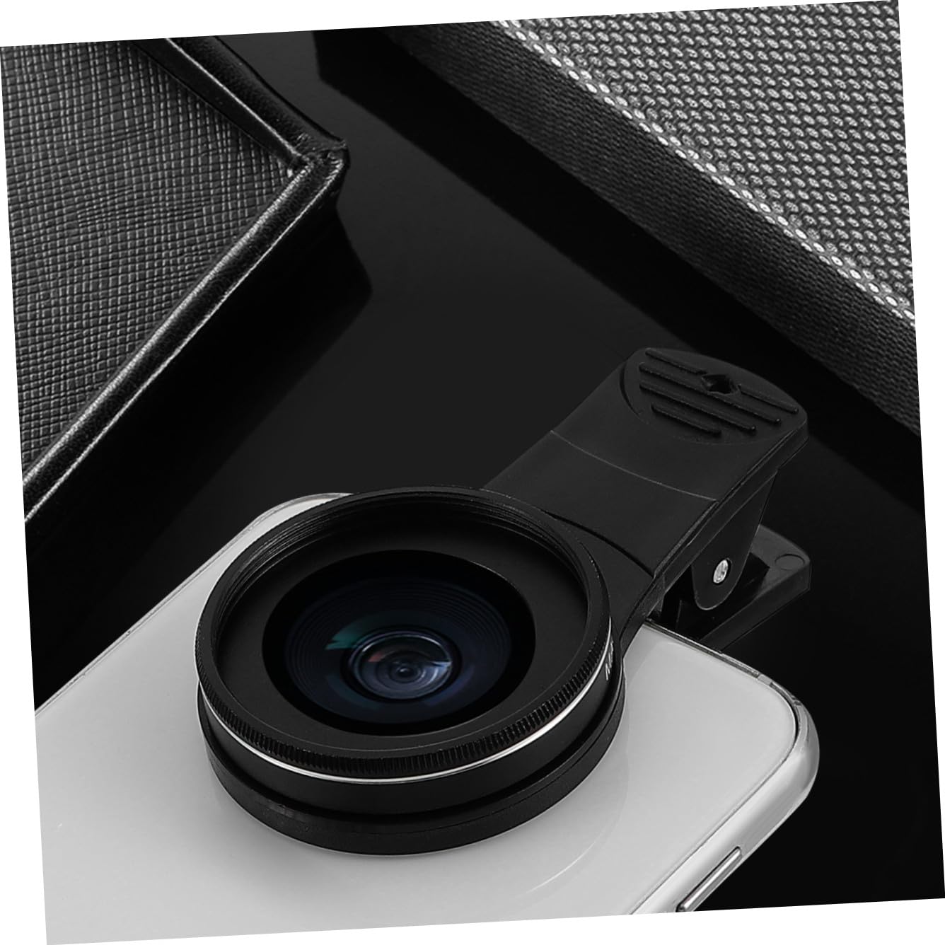 Obiettivo Macro 15x per Smartphone 37mm con Clip Nero | Lega di Alluminio e Lente Ottica, Bassa Distorsione e Riflessi, Foto di Dettagli Minuscoli