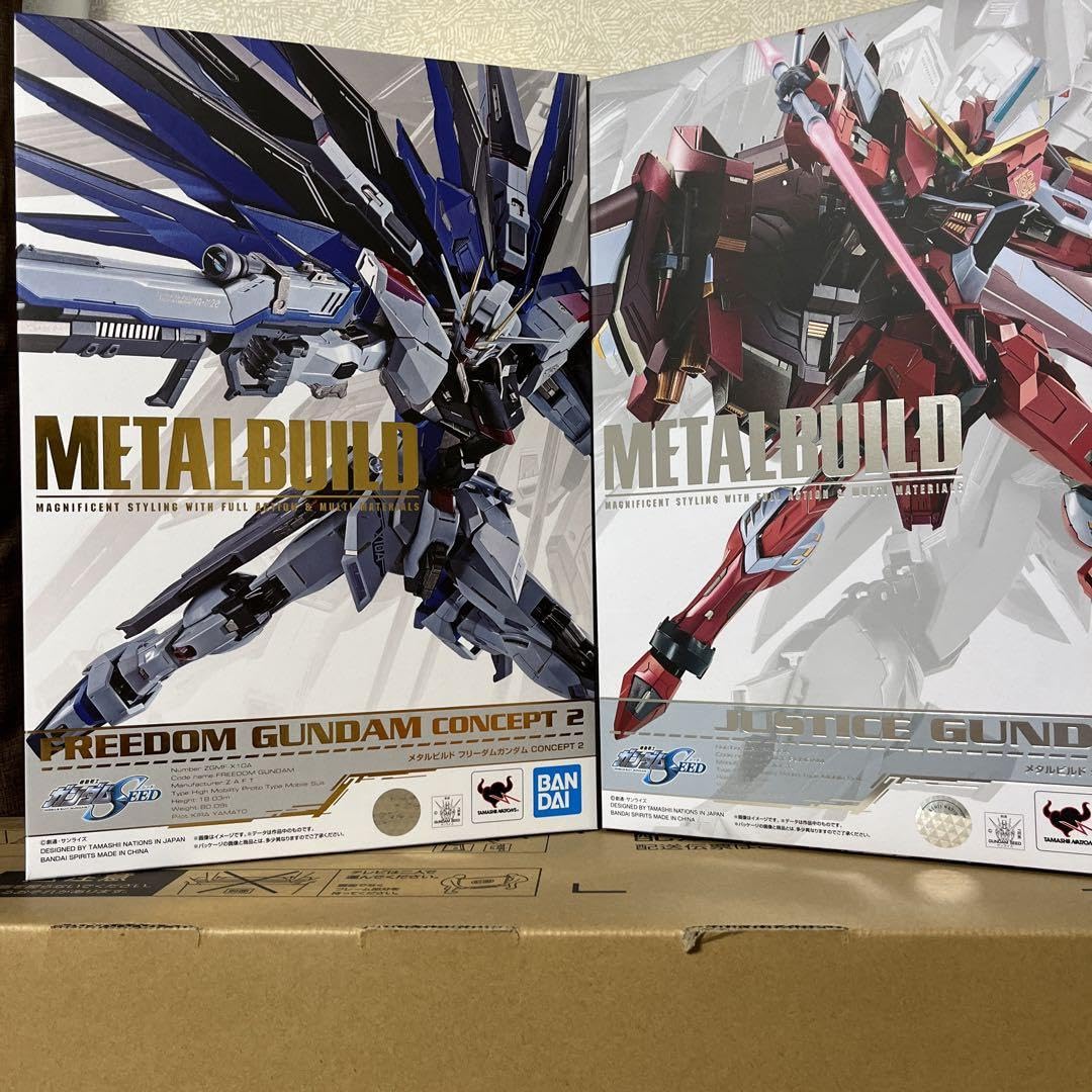 メタルビルド フリーダムガンダム CONCEPT2 & ジャスティス