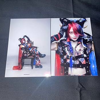 Amazon.co.jp: マーキュロ 6代目衣装 ブロマイド 藍咲ユウリ 2枚