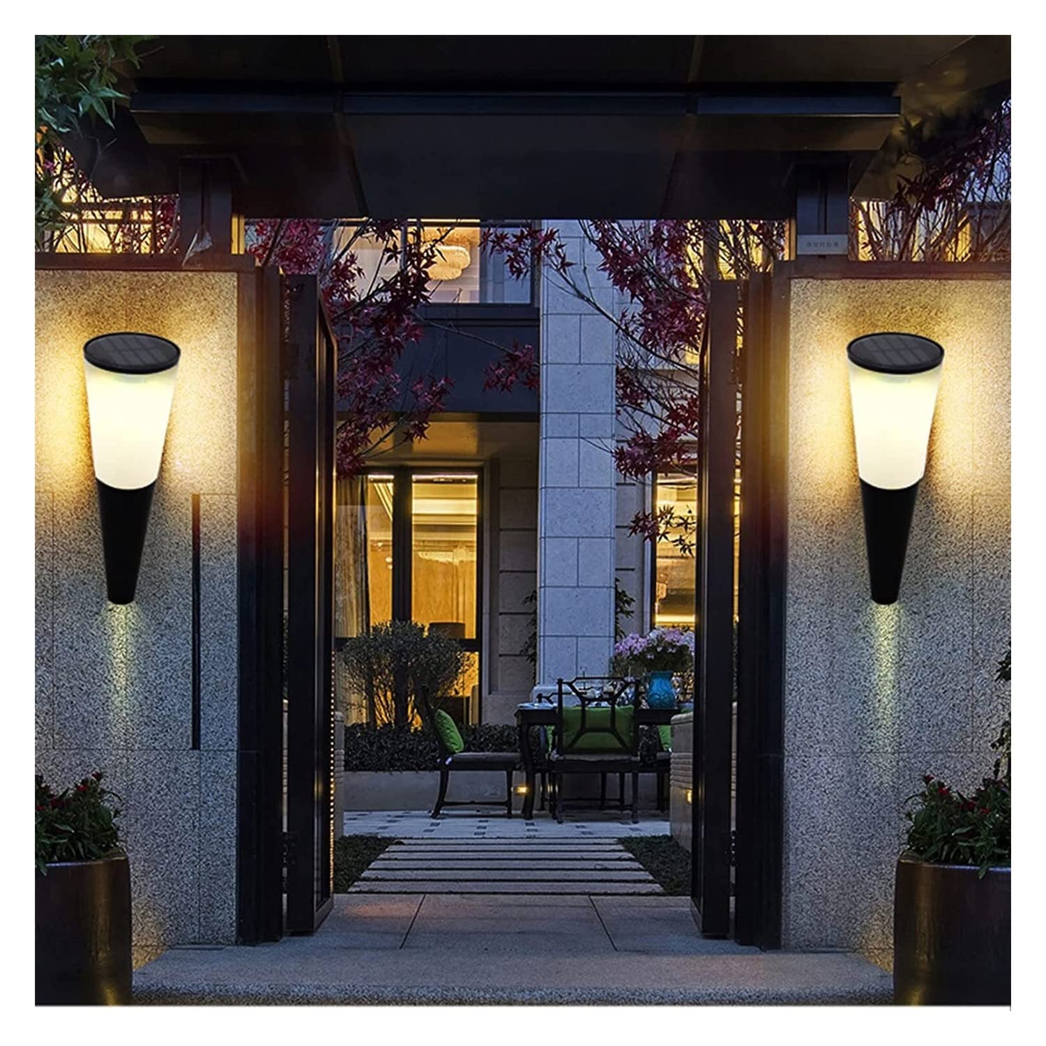 Lampe solaire LED colorée pour ambiance de terrasse et cour
