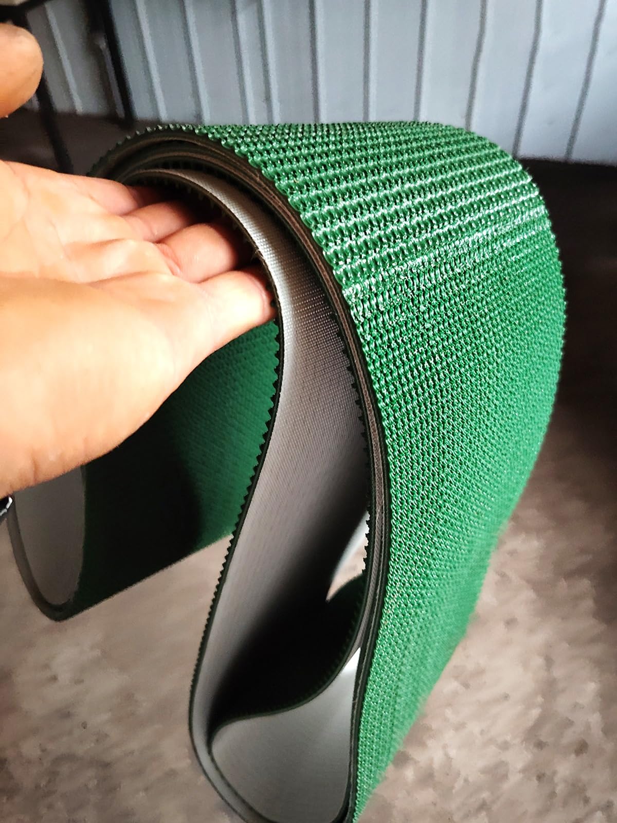 Rotolo di nastro trasportatore in PVC spesso 5 mm per trasporto industriale - Sostituzione di movimentazione elettrica regolabile per efficienza e durata ottimali