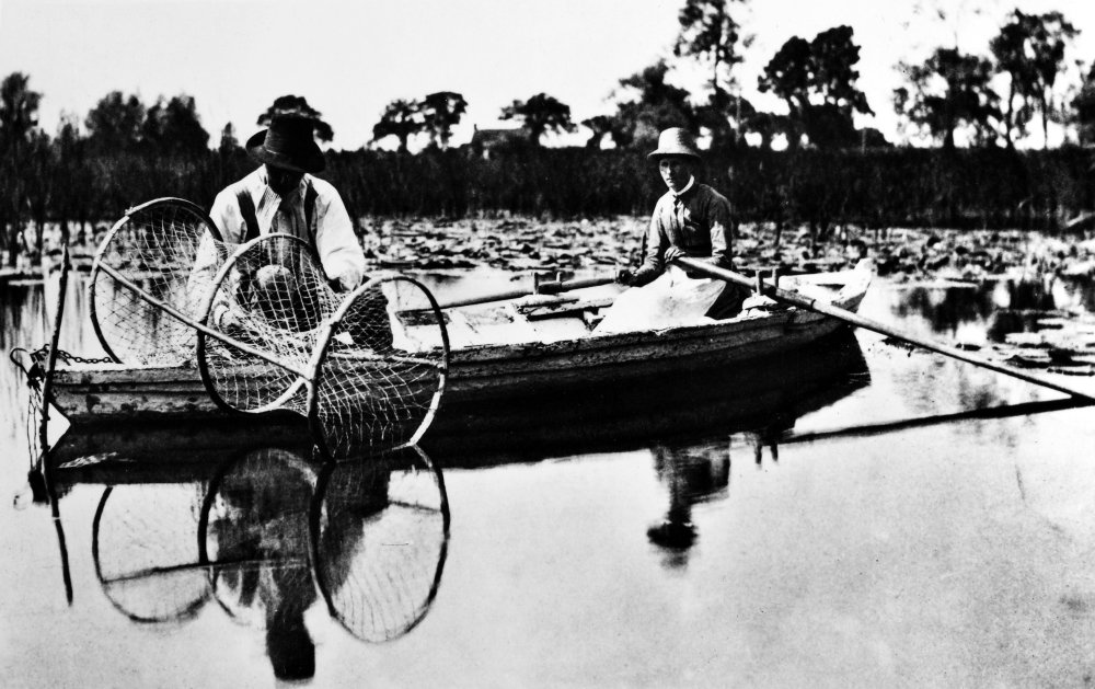 England Fishing 1886 Nsetting The Bow Net Platinotype Photograph By Peter Henry Emerson And Thomas Goodall 1886 Poster Print by (24 x 36)