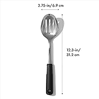 Vista 2 de OXO Good Grips - Cucharón con agujeros de acero inoxidable