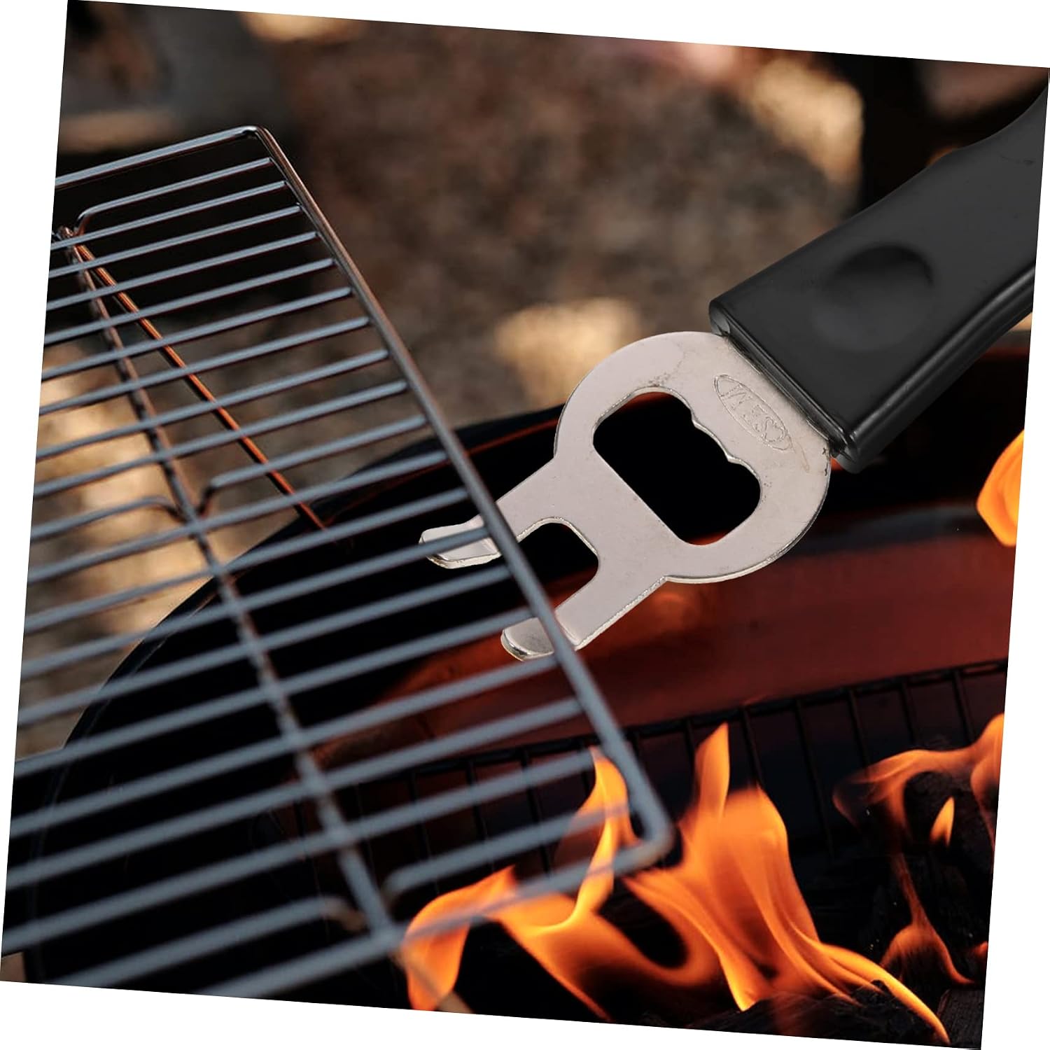 Grill Gripper Clamp Multi-Purpose Kitchen Gadget for Safe Lifting of Hot Dishes Plates and Bowls from BBQ Grate and Construction