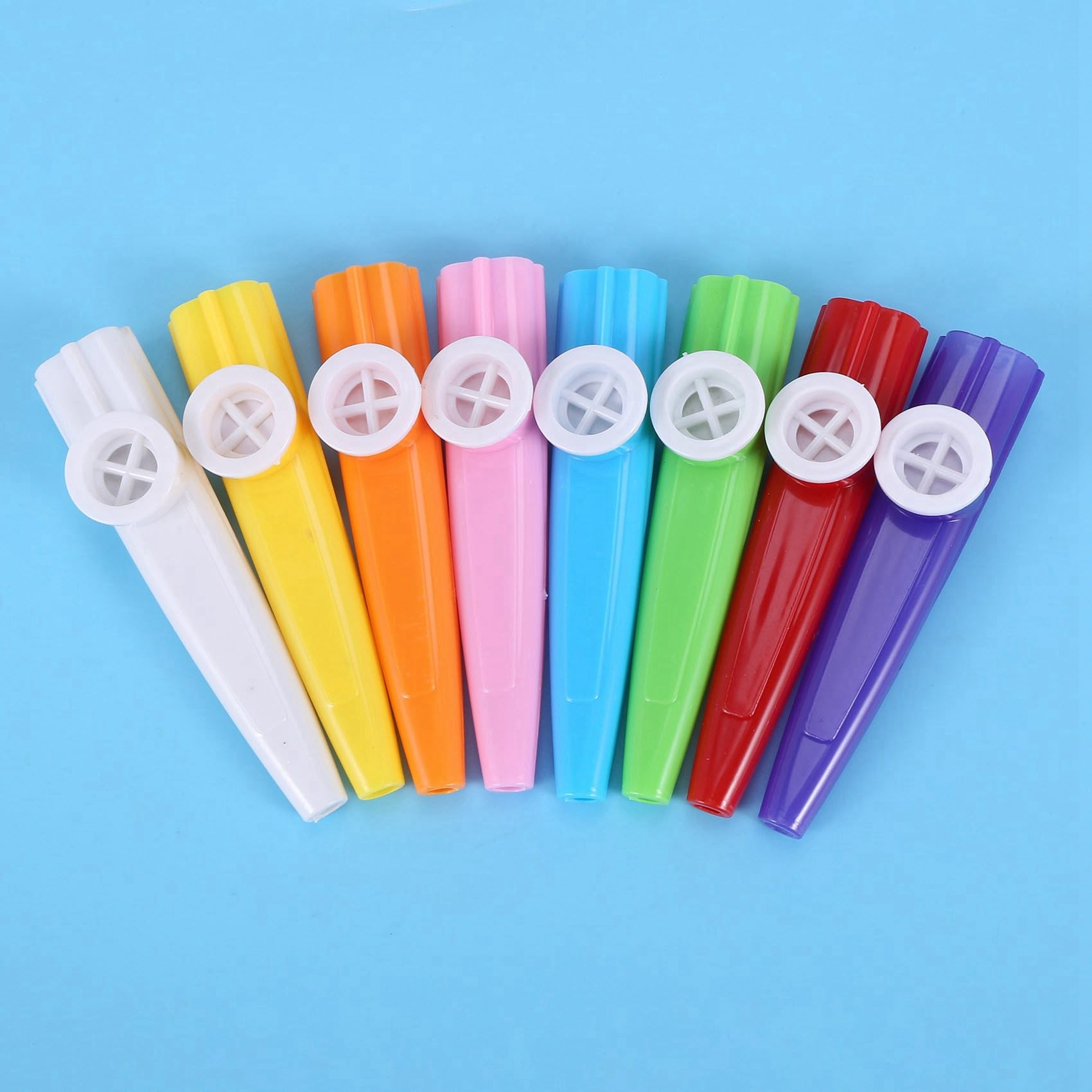 Daconovo 144 Piezas Kazoos de Plástico 8 Colores Instrumento Musical Kazoo, Buen Compañero para Guitarra, Ukelele, Violín, Teclado de Piano, Gran Regalo para Música Amantes (144 Piezas)
