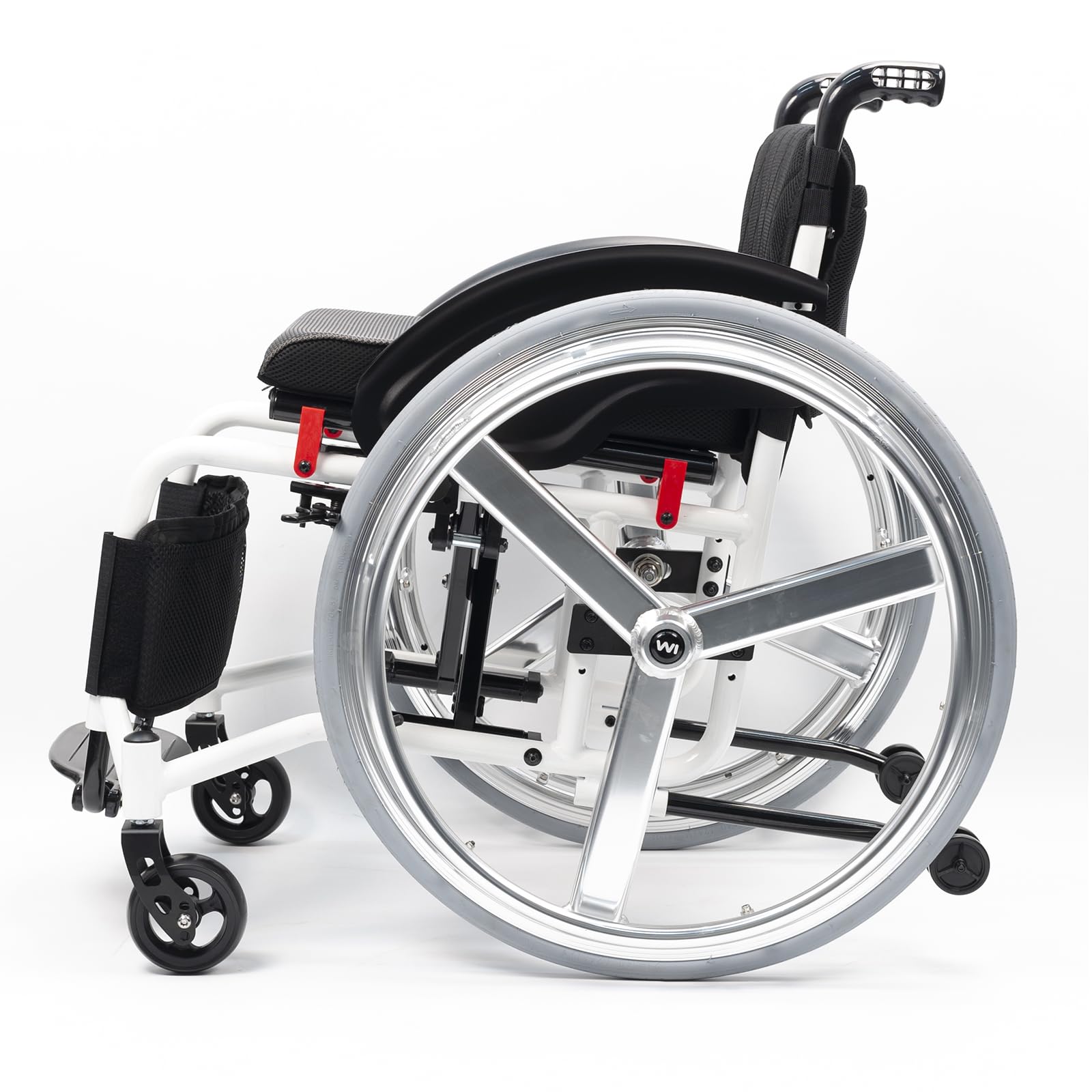 Nrnqmtfz A Sports Wheelchair With 24-Inch Luminum Wheels - Lightweight Folding Transport Wheelchairs With Nti-Tipper,Self-Propelled Luminum Lloy Portable Manual Wheel Chair(Seat Width 38Cm/15In,)