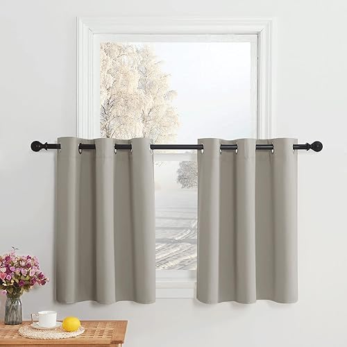 Miniatura 228 de NICETOWN Cortinas Opacas para Ventana de Guardería - Tratamiento de Ventana con Parte Superior de Ojales, Paneles de Cortinas Opacas (Verde Biscotti