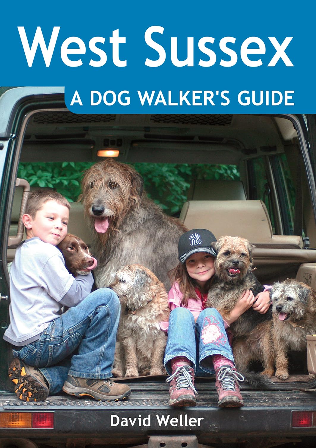 West Suss**: A Dog Walker's Guide (Dog Walks)-David Weller