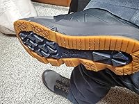 Review Image by Ordered size 10 got a size 9. Ordered size 10 got a size 9.