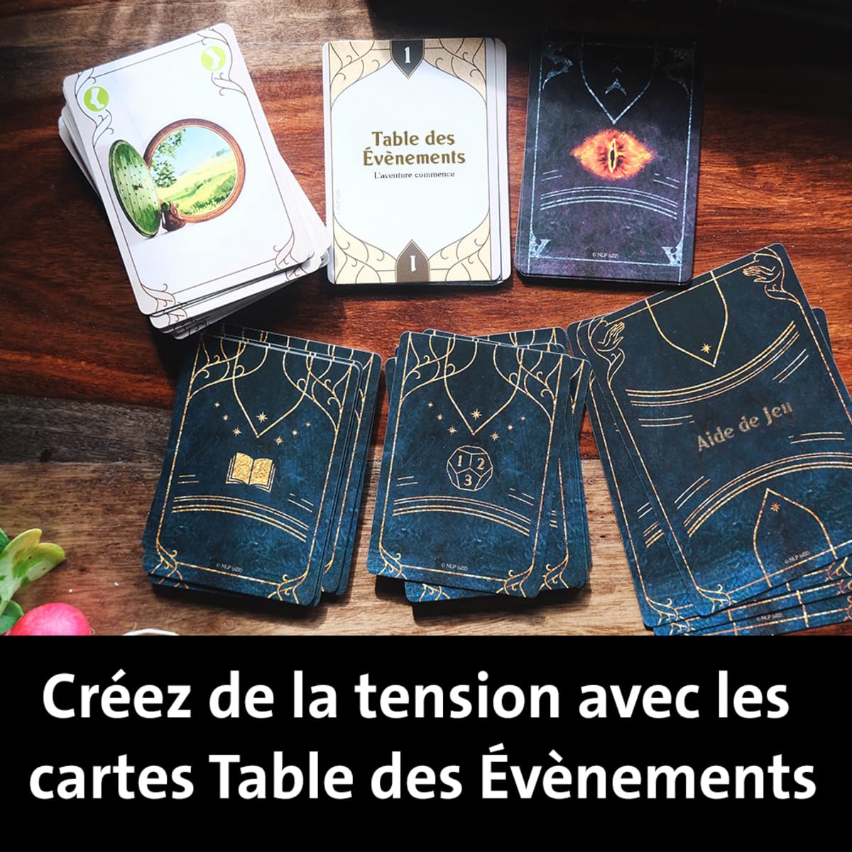 Ravensburger - Le Seigneur des Anneaux - Livre d'Aventure - Jeu de Plateau coopératif - 1 à 4 Joueurs dès 10 Ans - 30 Minutes par chapitres (8 chapitres) - Version française