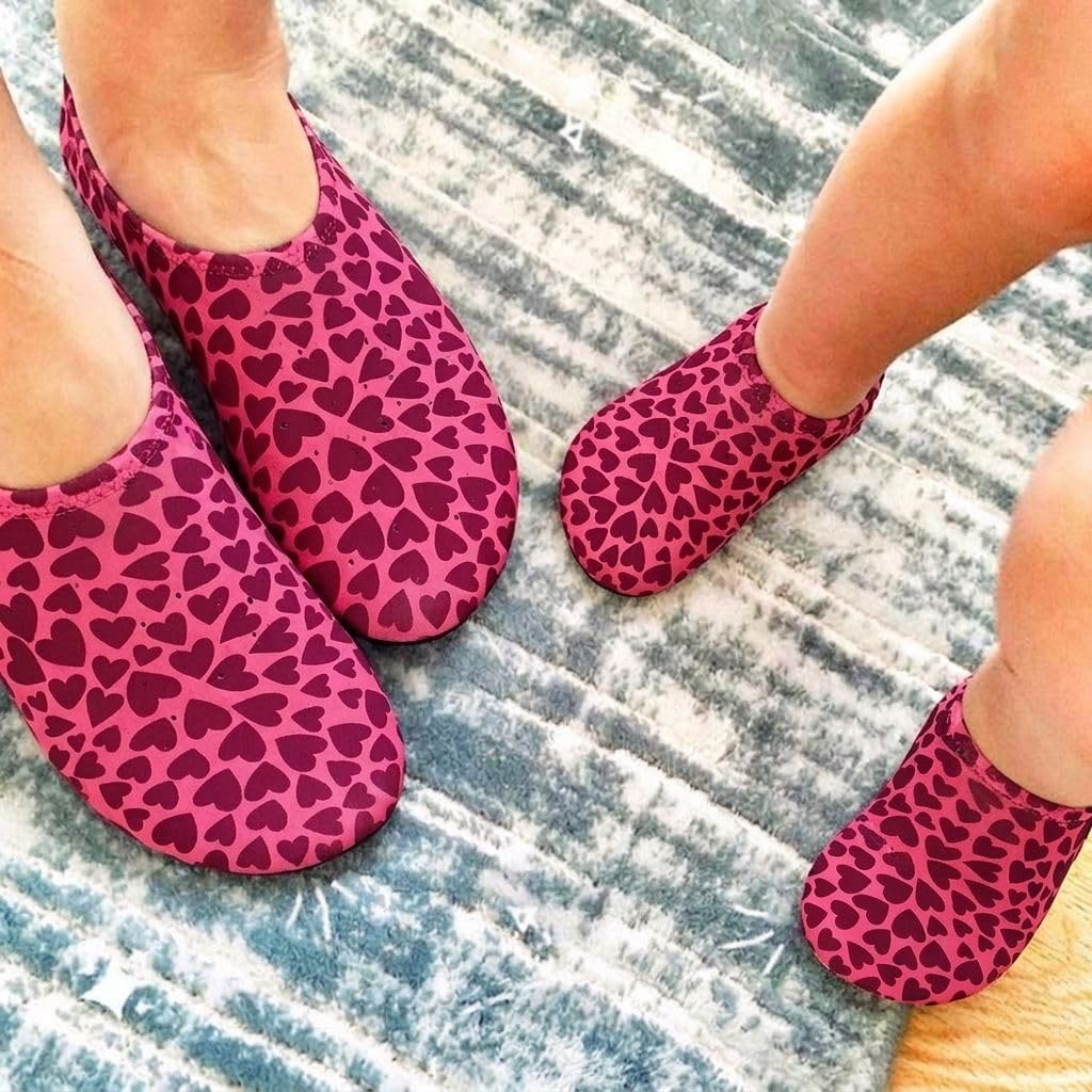 Slipfree Rutschfeste Schuhe für Erwachsene, leicht, weich und bequem, Unisex Strand Wasserschuhe mit Schutzsohle, ideal für Urlaub, Sport und Zuhause