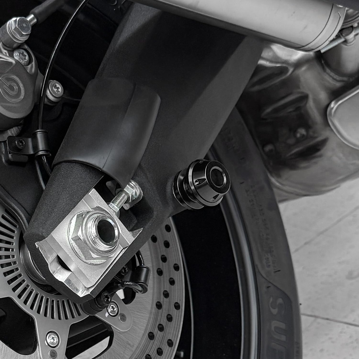 MFGZD CNC 8MM Motorcycle Swing Arm Spools Slider For Ninja650 Ninja500 ZX6R ZX10R Z650 Z900 S1000RR CBR650R CBR600RR CBR1000RR GSX8R GSXS950 GSXR600 GSXR750 GSXR1000 GSXS750