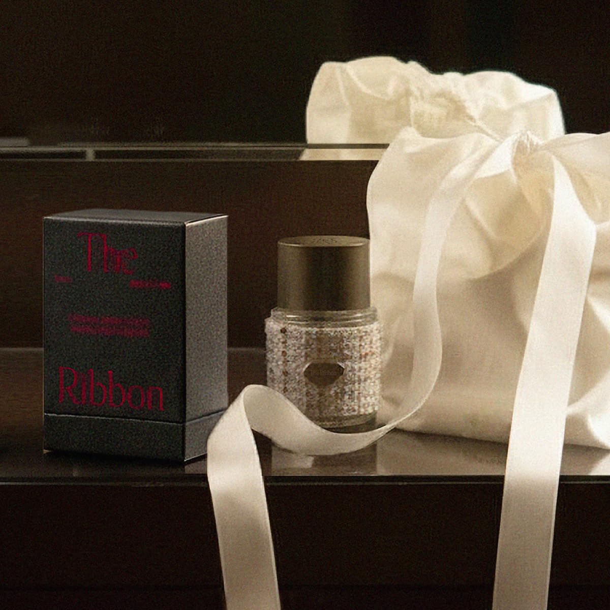 Amazon | 【公式】hetras ヘトラス ハンドメイド 香水 50ml The Ribbon