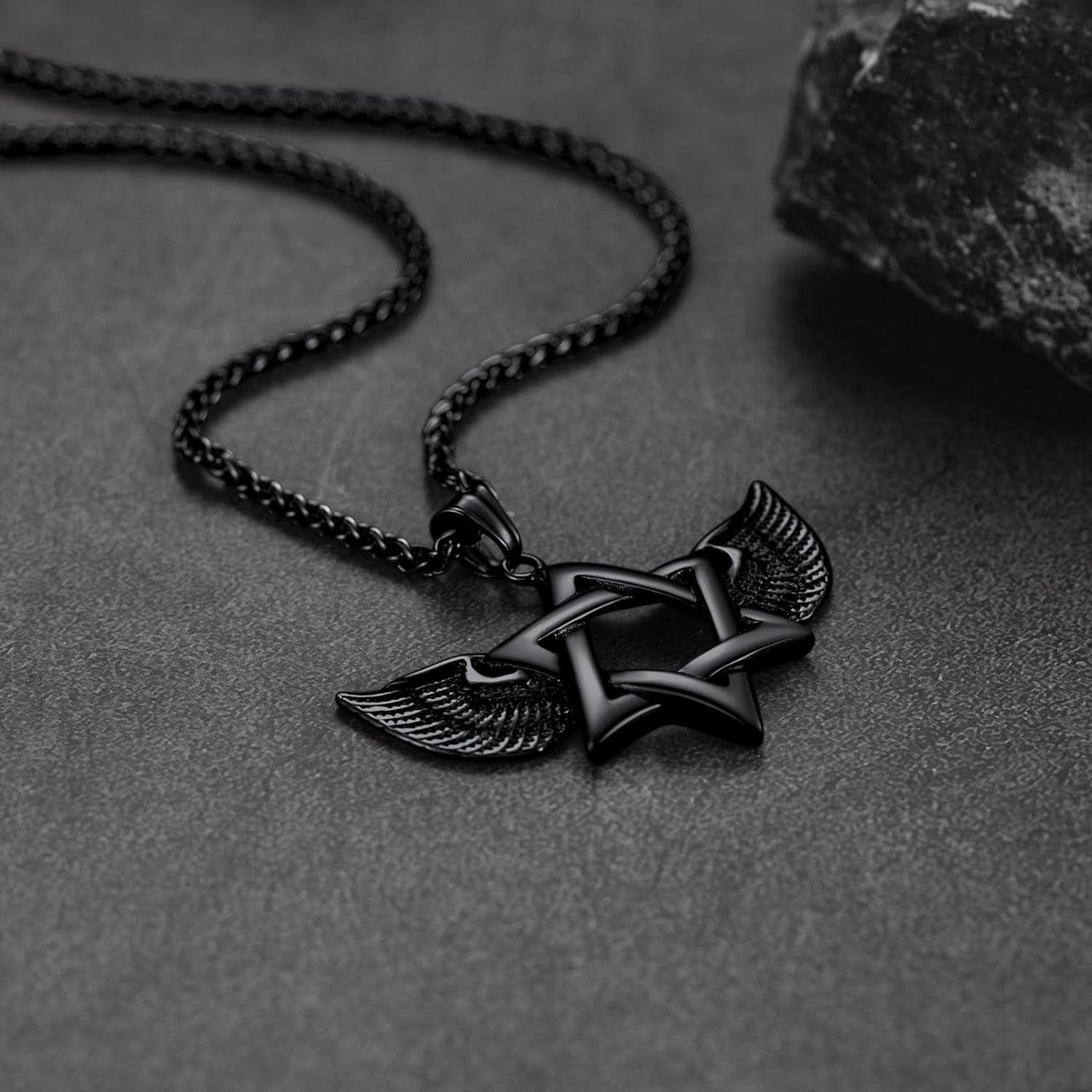 FaithHeart David of Star Necklace for Men Women, Jewish Star Pendant Necklace Stainless Steel Hebrew Amulet Jewelry, Gift Box