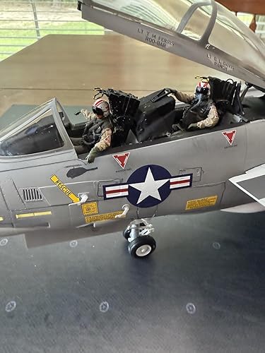 TAMIYA F-14A Tomcat Black Knights 1/32 Aircraft (TAM60313