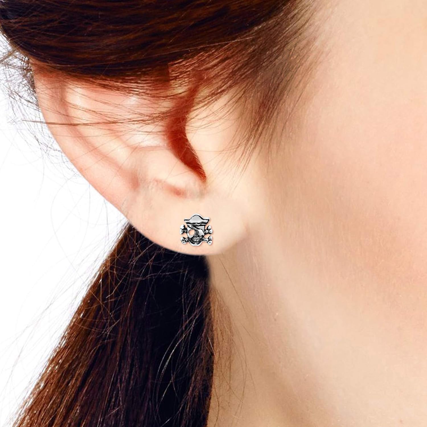 AeraVida Pirate Stylish .925 Sterling Silver Skull & Crossbones Post Stud Earrings | Trendy Silver Skull Earrings for Men and Women | Sterling Silver Pirate Jewelry - Image 5
