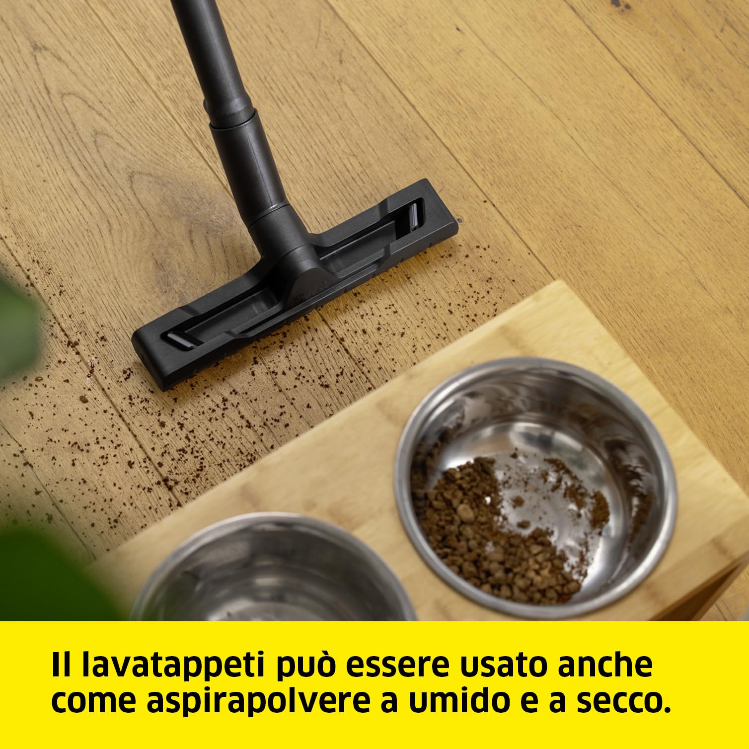 KÄRCHER Lavatappeti Smacchiatore SE 4 Plus, tubo a spruzzo 2 in 1, serbatoio acqua pulita e acqua sporca: 4 l, bocchetta con attacco per pavimenti duri, bocchetta per poltrone, pavimenti e fessure