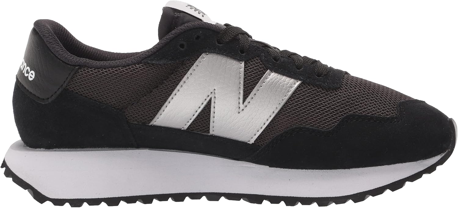 new balance womens black sneakers