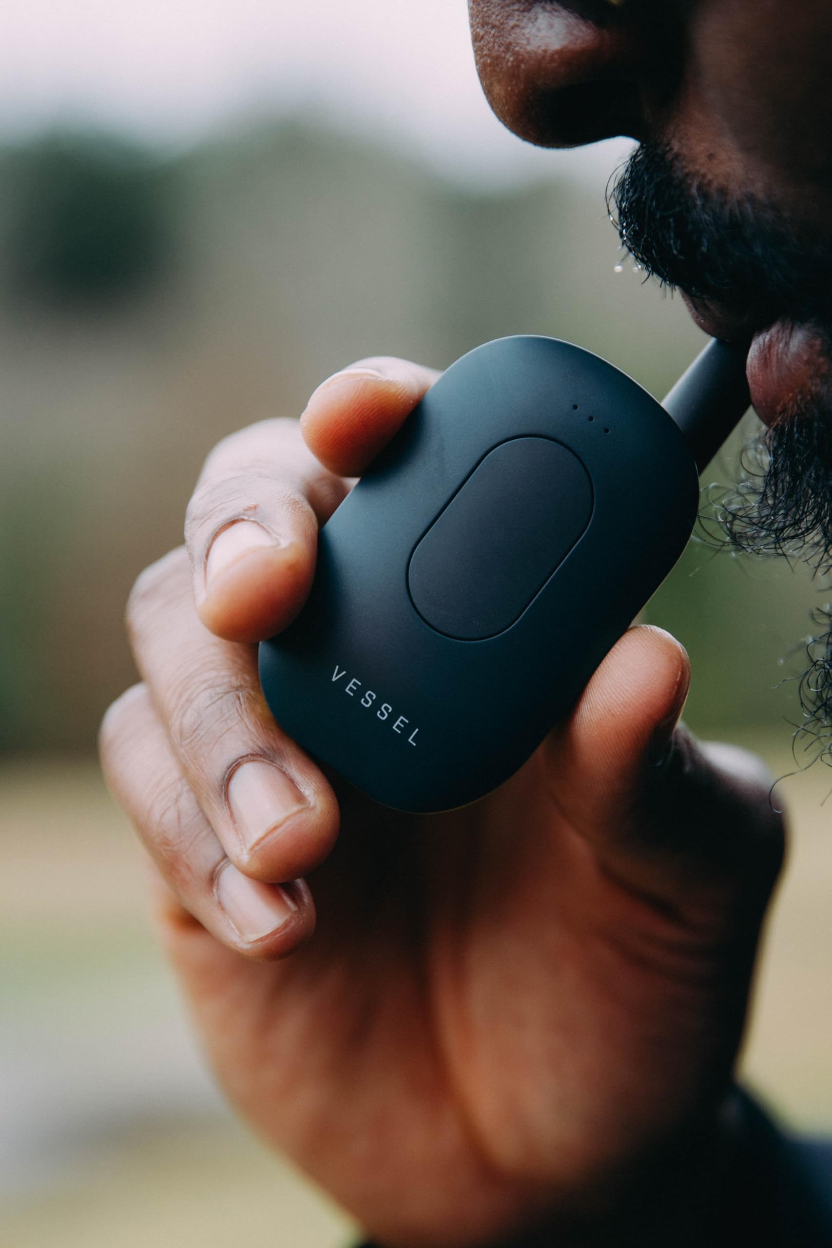 Vessel Compass 510 E-Zigarette Akku – Kompakter 550mAh Batterie mit 4 Spannungsstufen, USB-C, Drop-in Design & LED Anzeige – 510 Batterie – Rauchen, Vape, Verdampfer Pen für E-Liquid (Mojave)