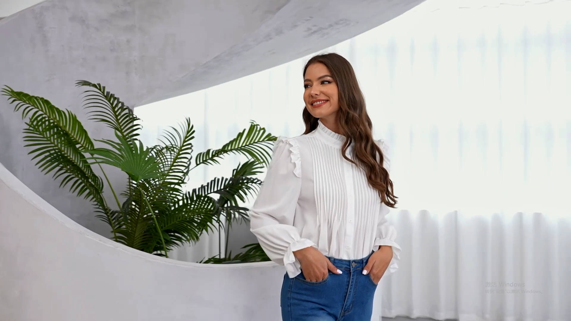 WDIRARA Women's Pleated Ruffle Trim Flounce Long Sleeve Mock Neck