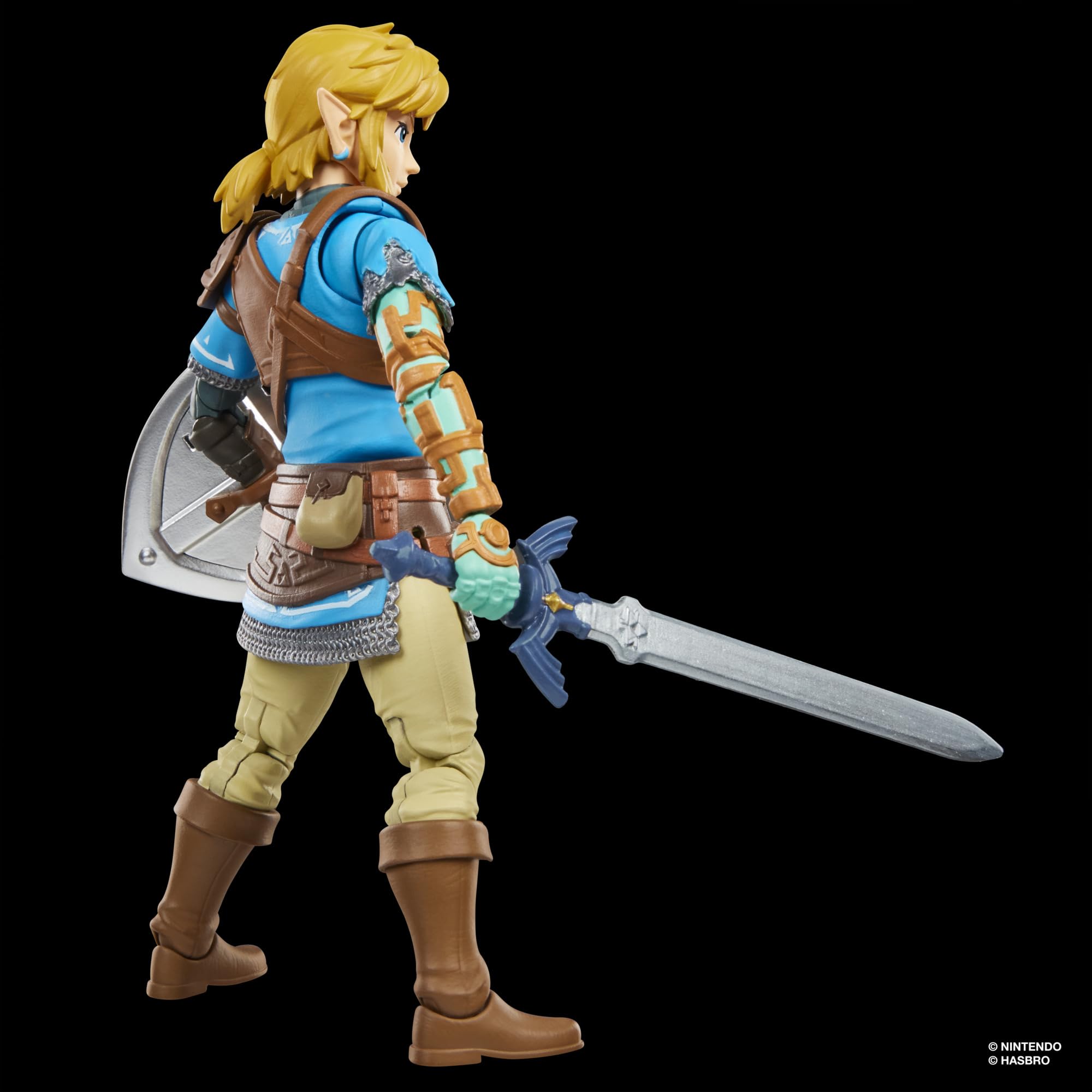 Hasbro The Legend of Zelda Héros d'Hyrule Link, Figurine de Collection Premium à l'échelle 15 cm, The Legend of Zelda: Tears of The Kingdom